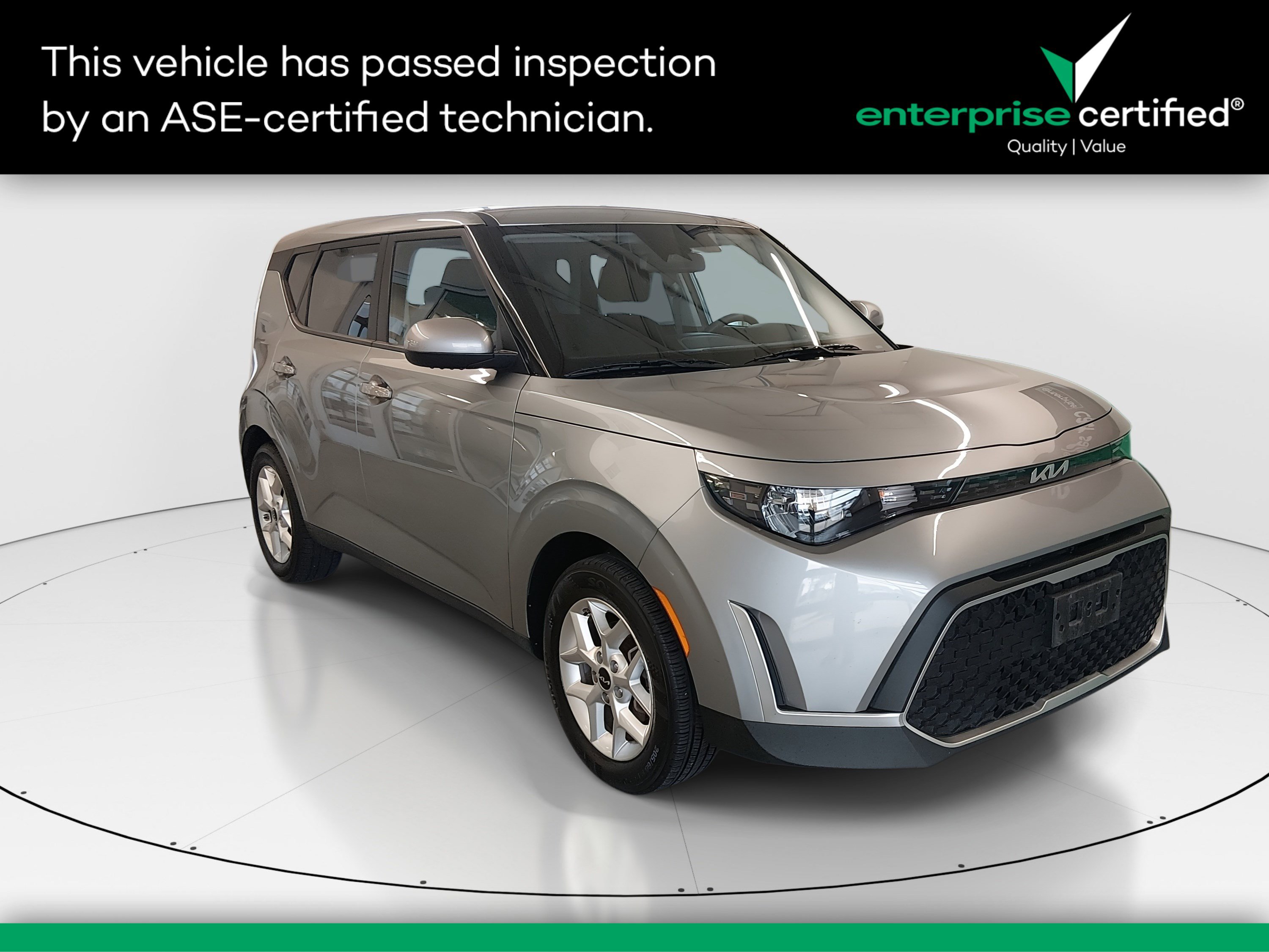 2024 Kia Soul LX's photo