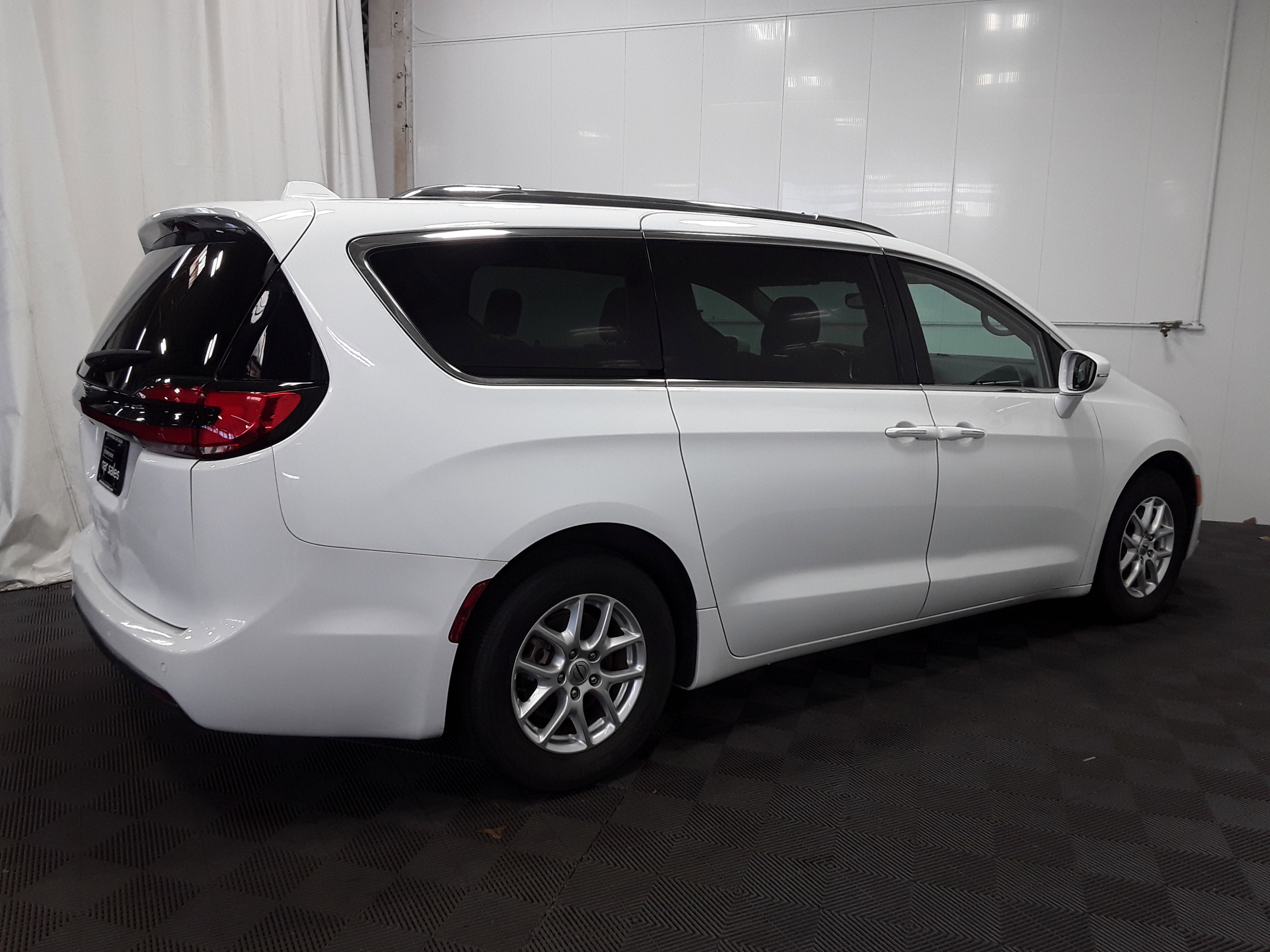 2021 Chrysler Pacifica Touring L FWD