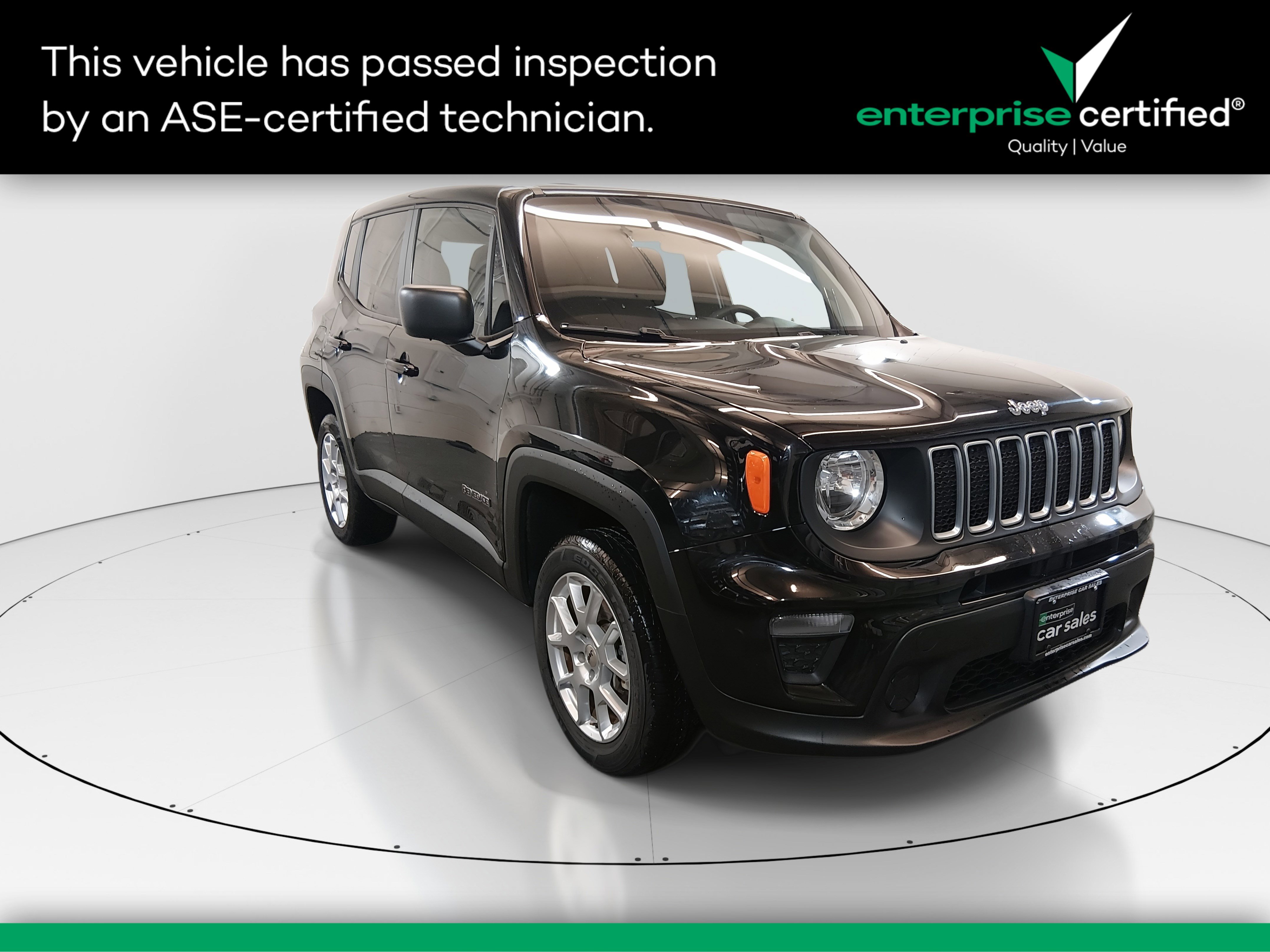 2023 Jeep Renegade Latitude's photo