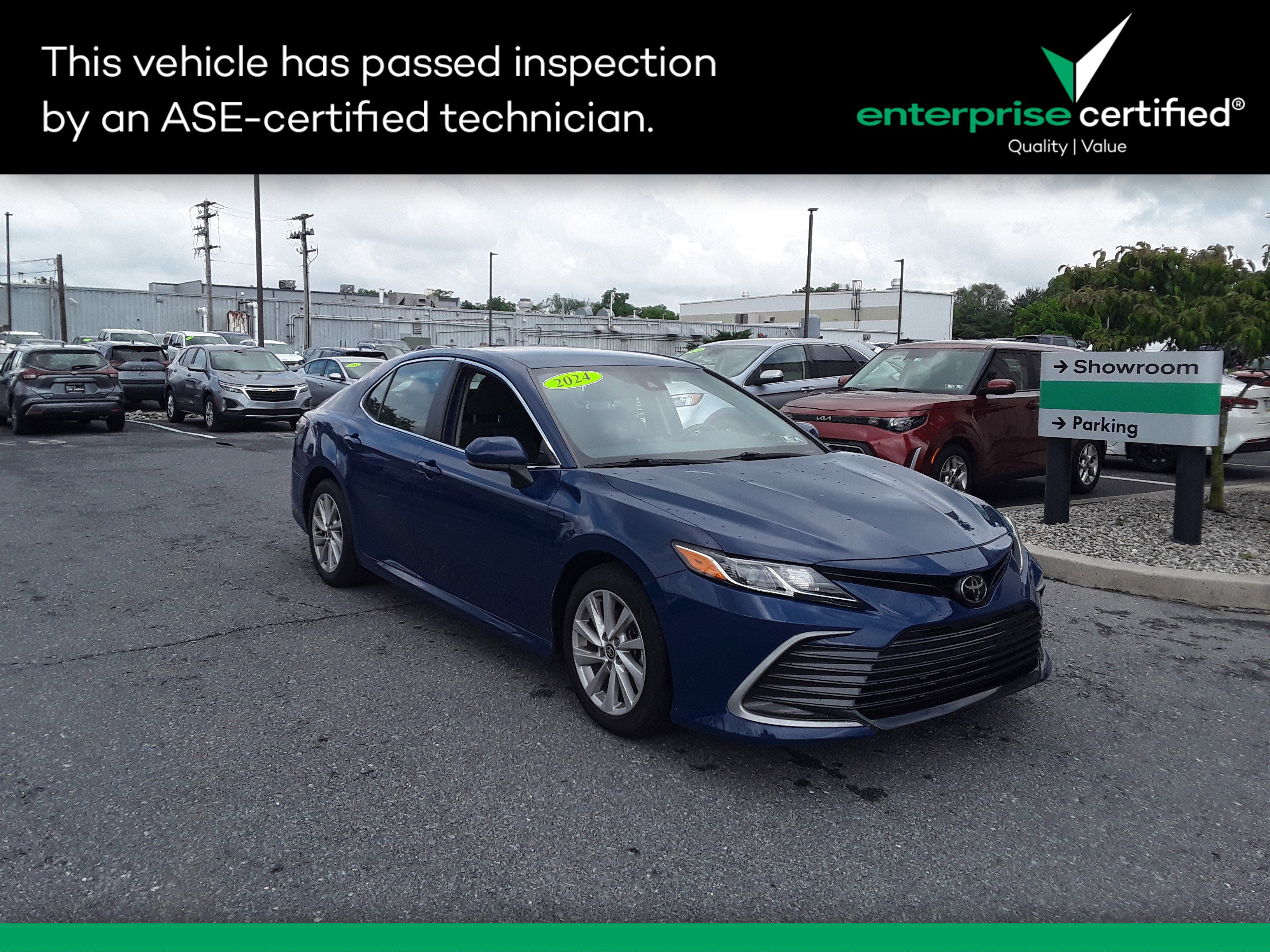 2023 Toyota Camry LE Auto