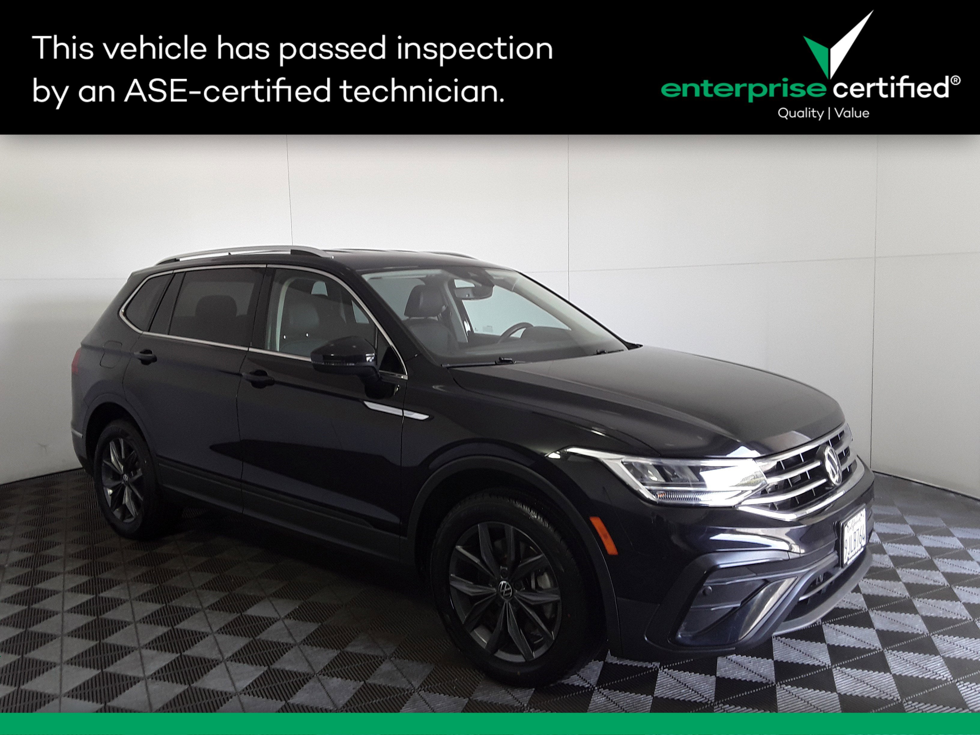 2022 Volkswagen Tiguan 2.0T SE FWD