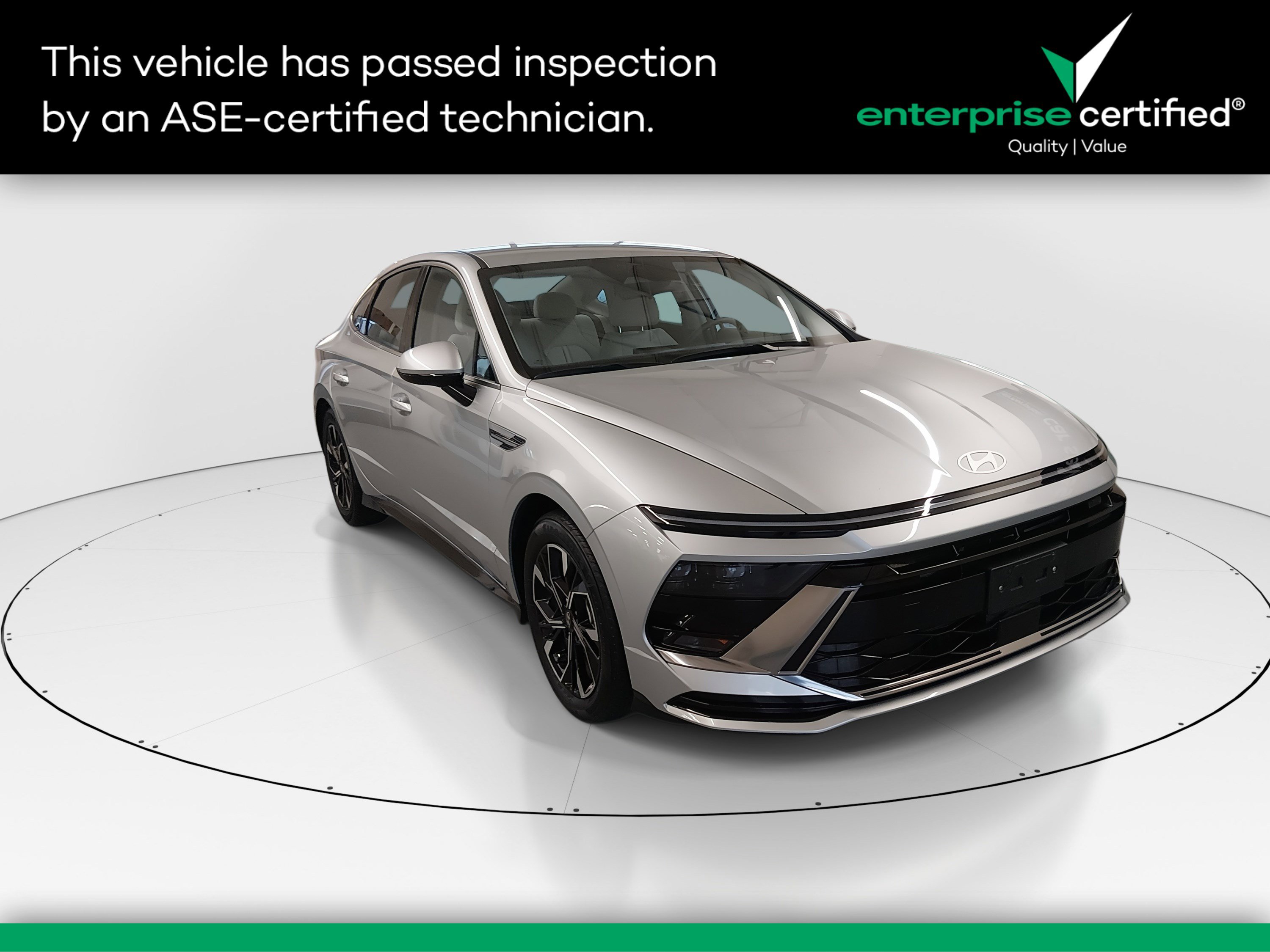 2025 Hyundai Sonata SEL's photo