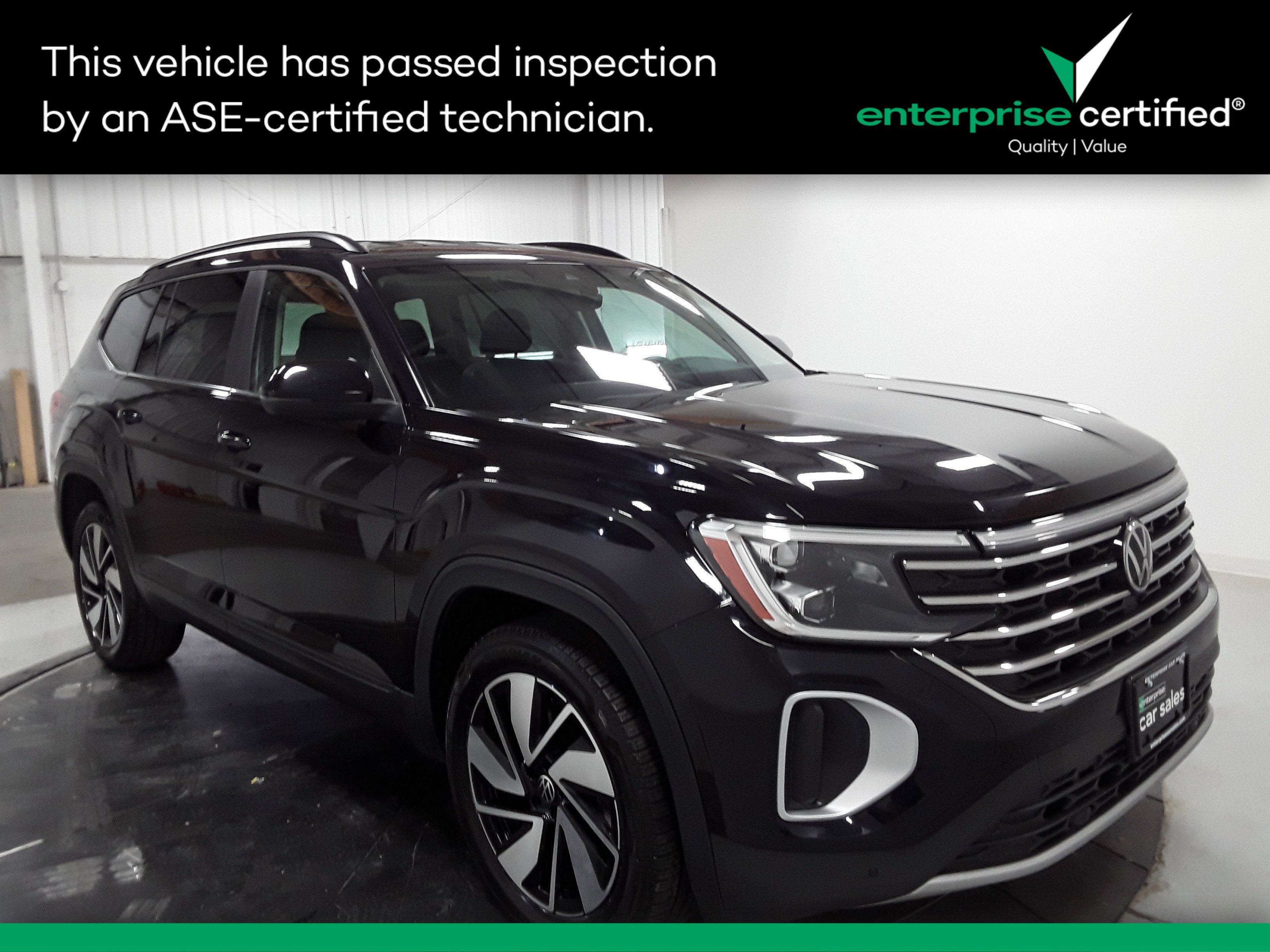 Used 2025 Volkswagen Atlas 2.0T SE w/Technology 4MOTION