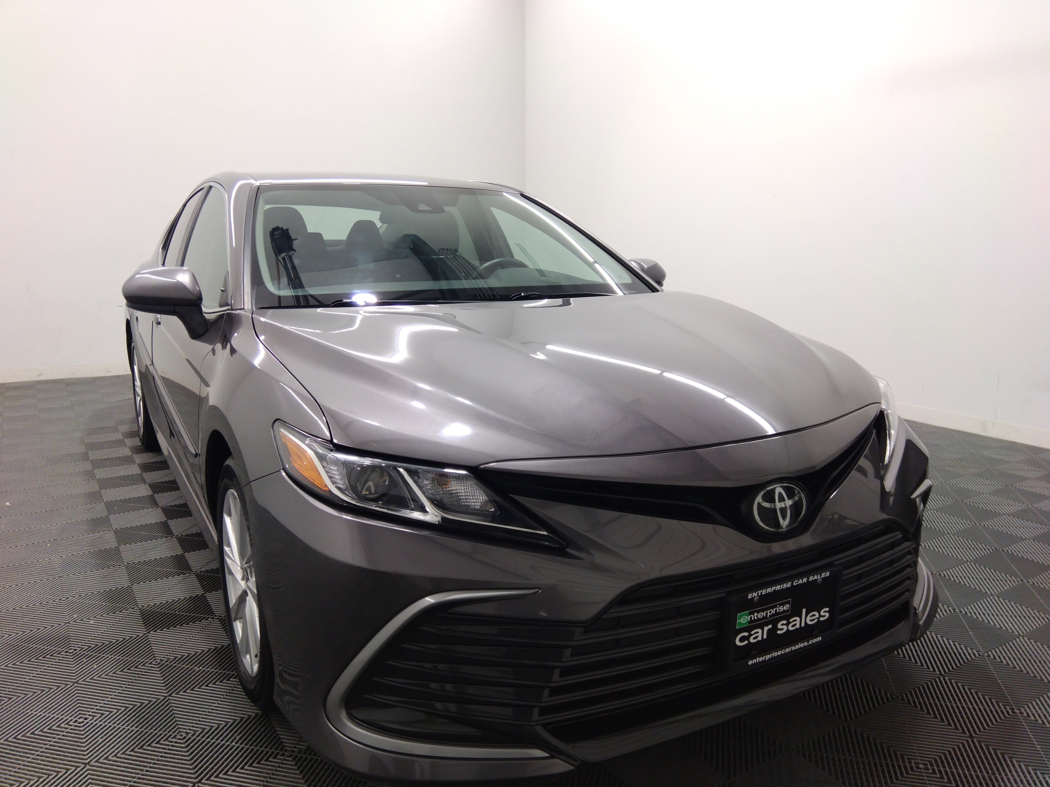 2023 Toyota Camry LE Auto