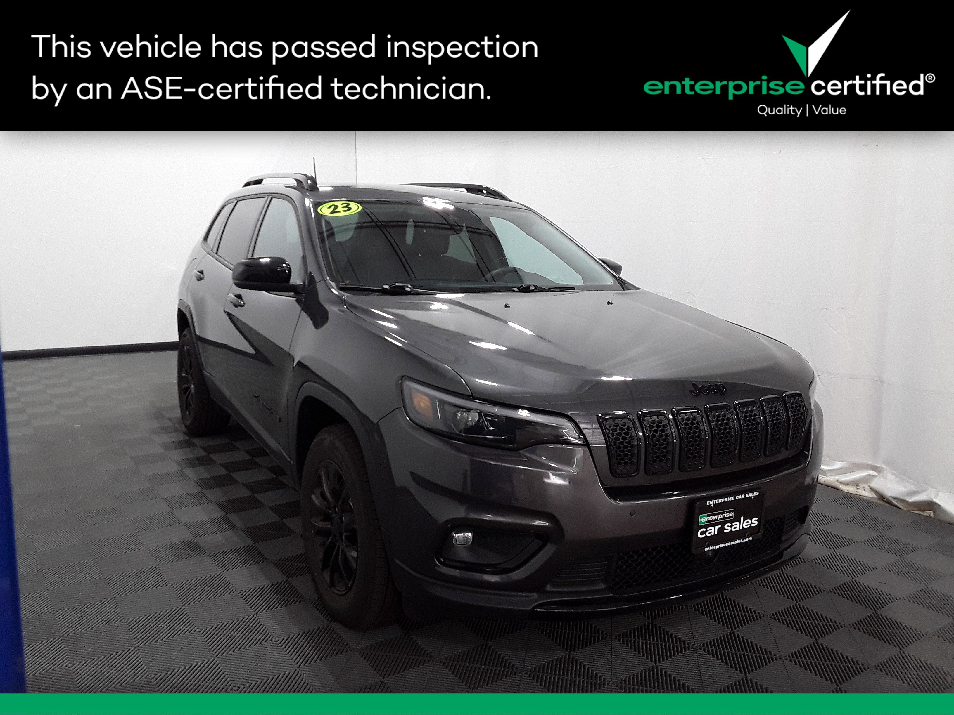 Used 2023 Jeep Cherokee Altitude Lux 4x4