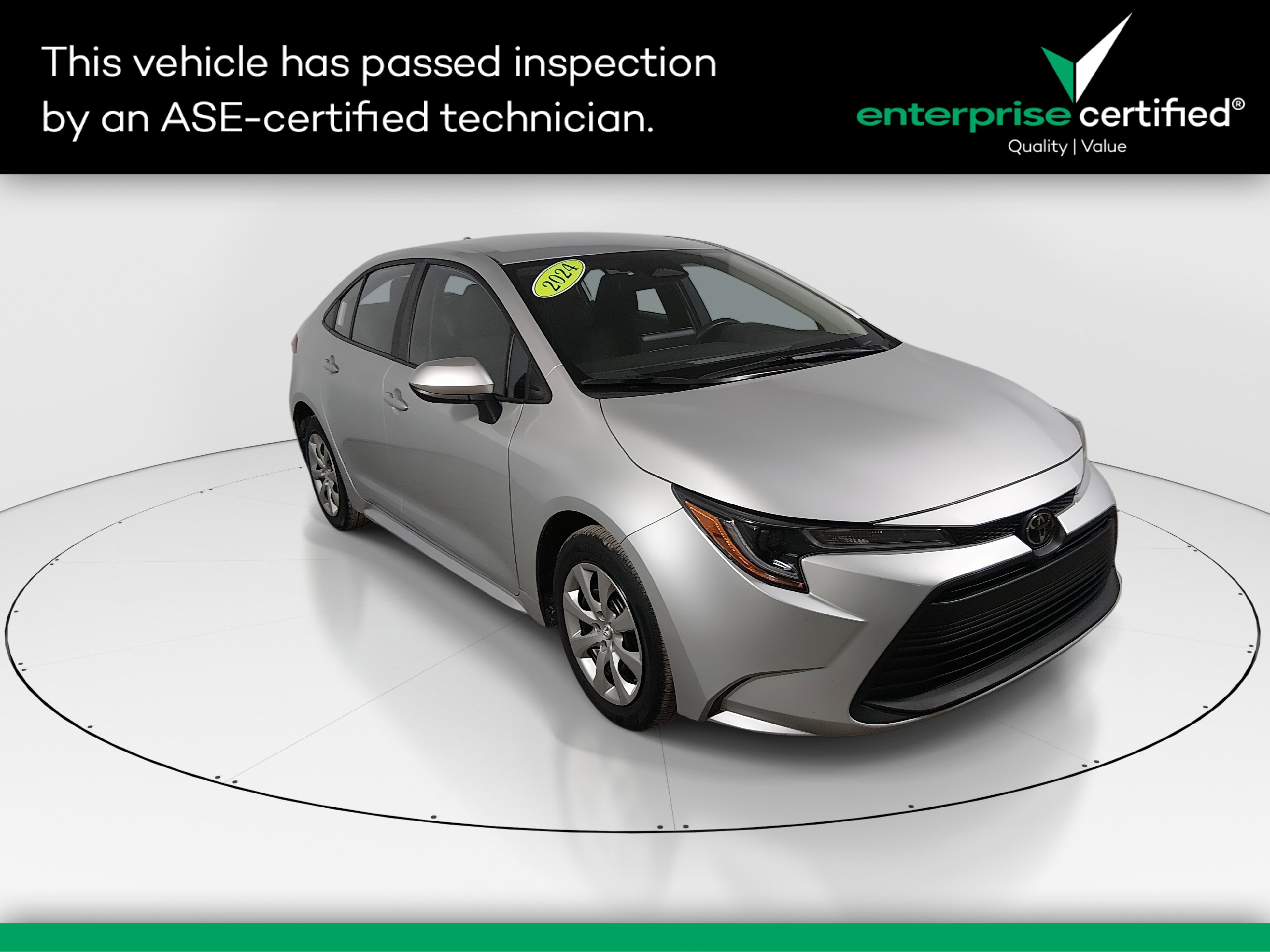 2024 Toyota Corolla LE's photo