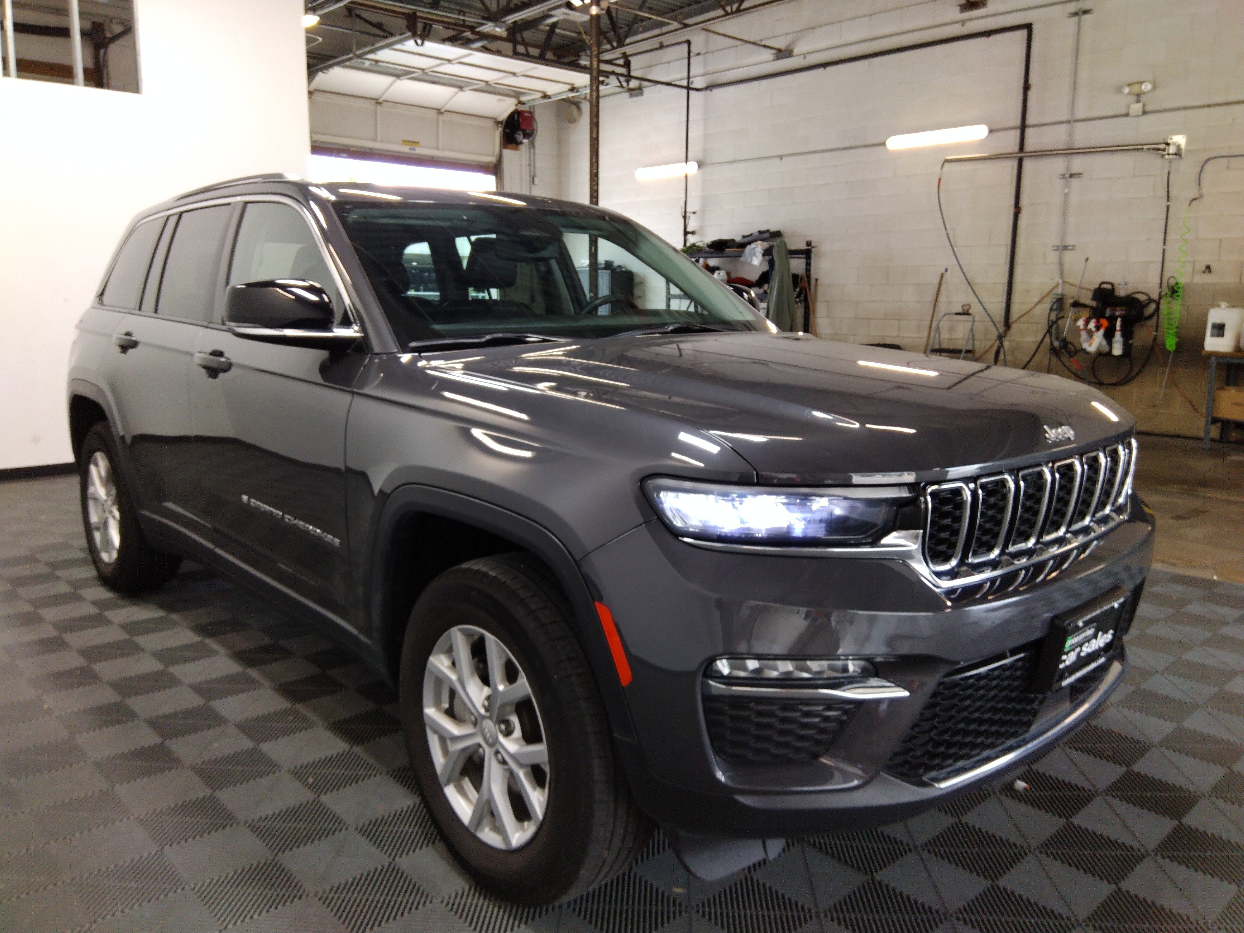 2023 Jeep Grand Cherokee Limited 4x4