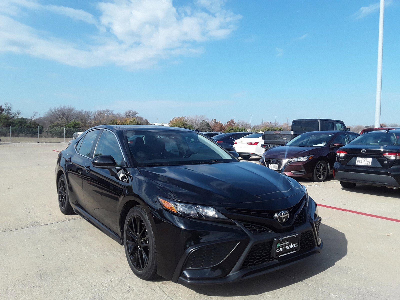 2021 Toyota Camry SE Auto