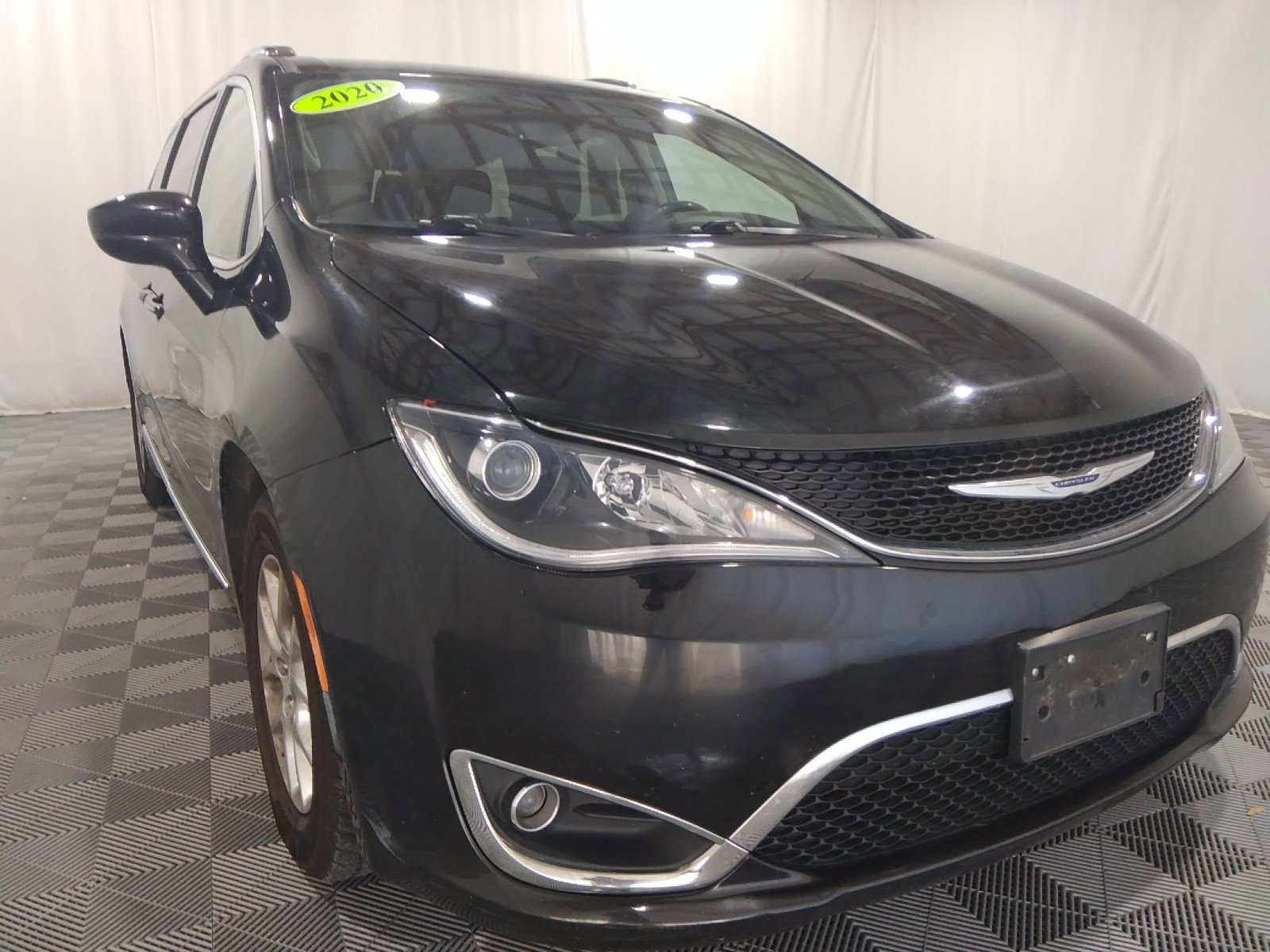 2020 Chrysler Pacifica Touring L FWD