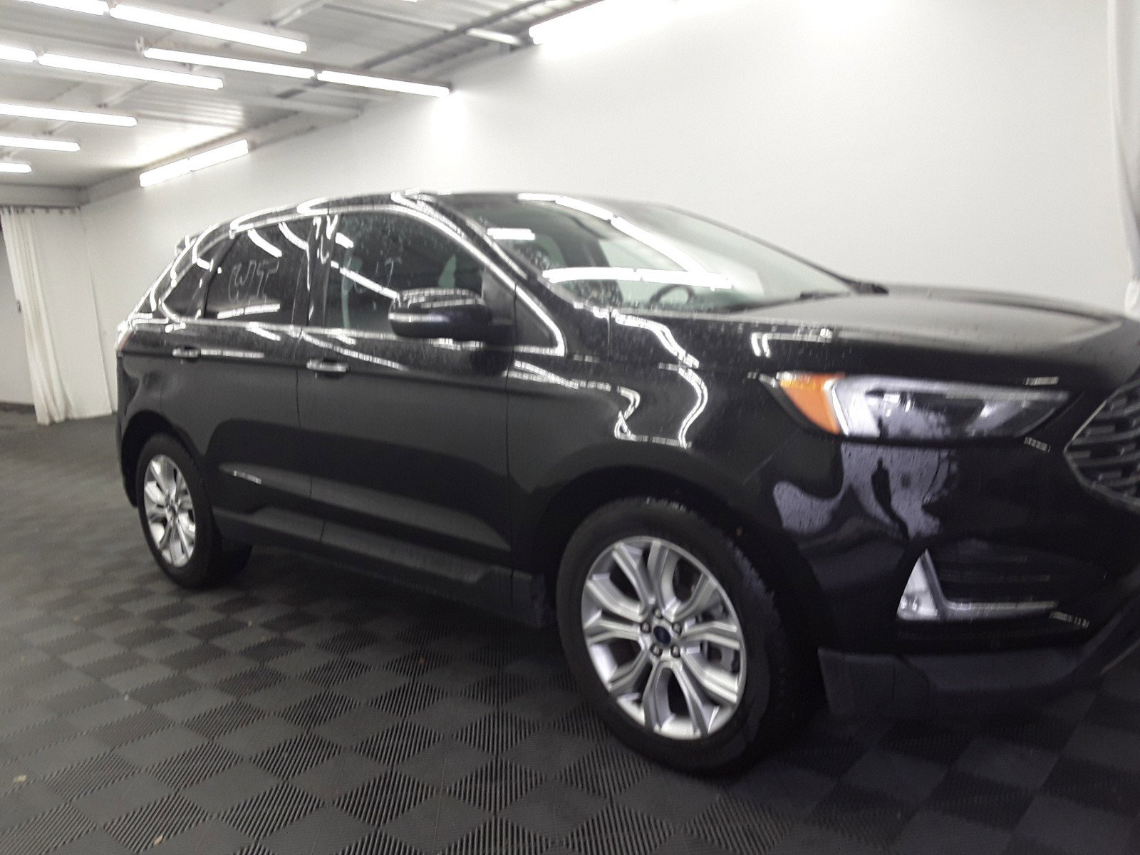 Used 2022 Ford Edge Titanium AWD