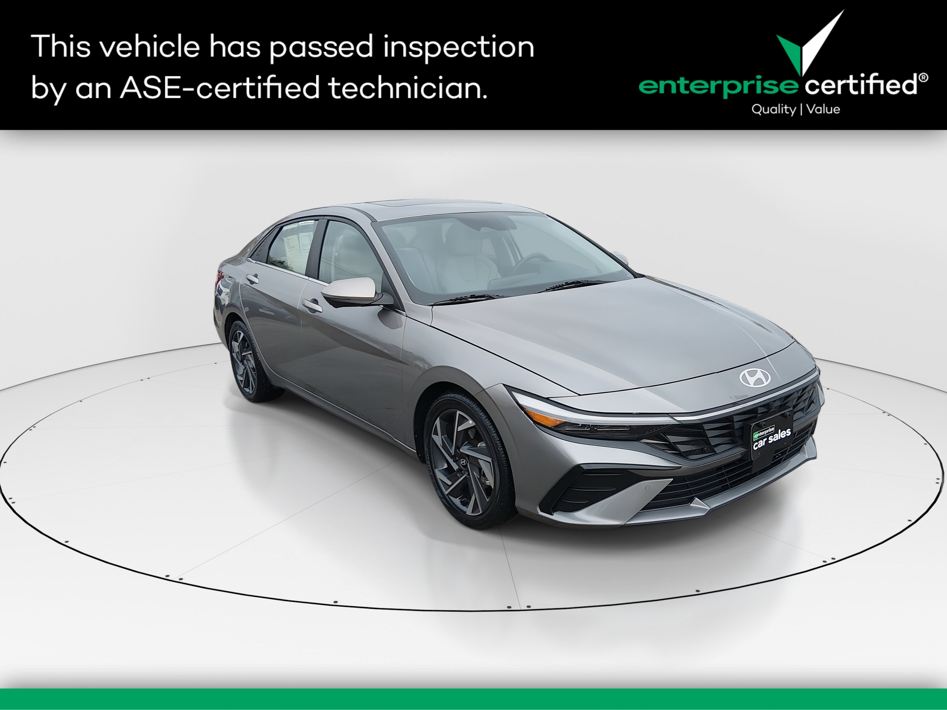 2024 Hyundai Elantra Limited's photo