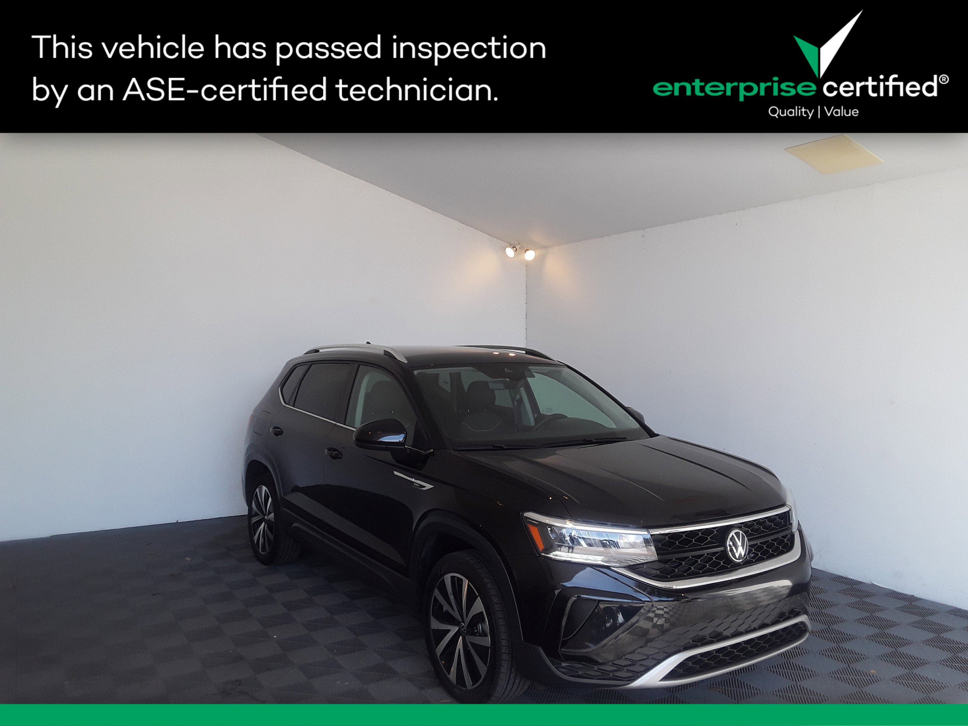 Used 2024 Volkswagen Taos SE FWD