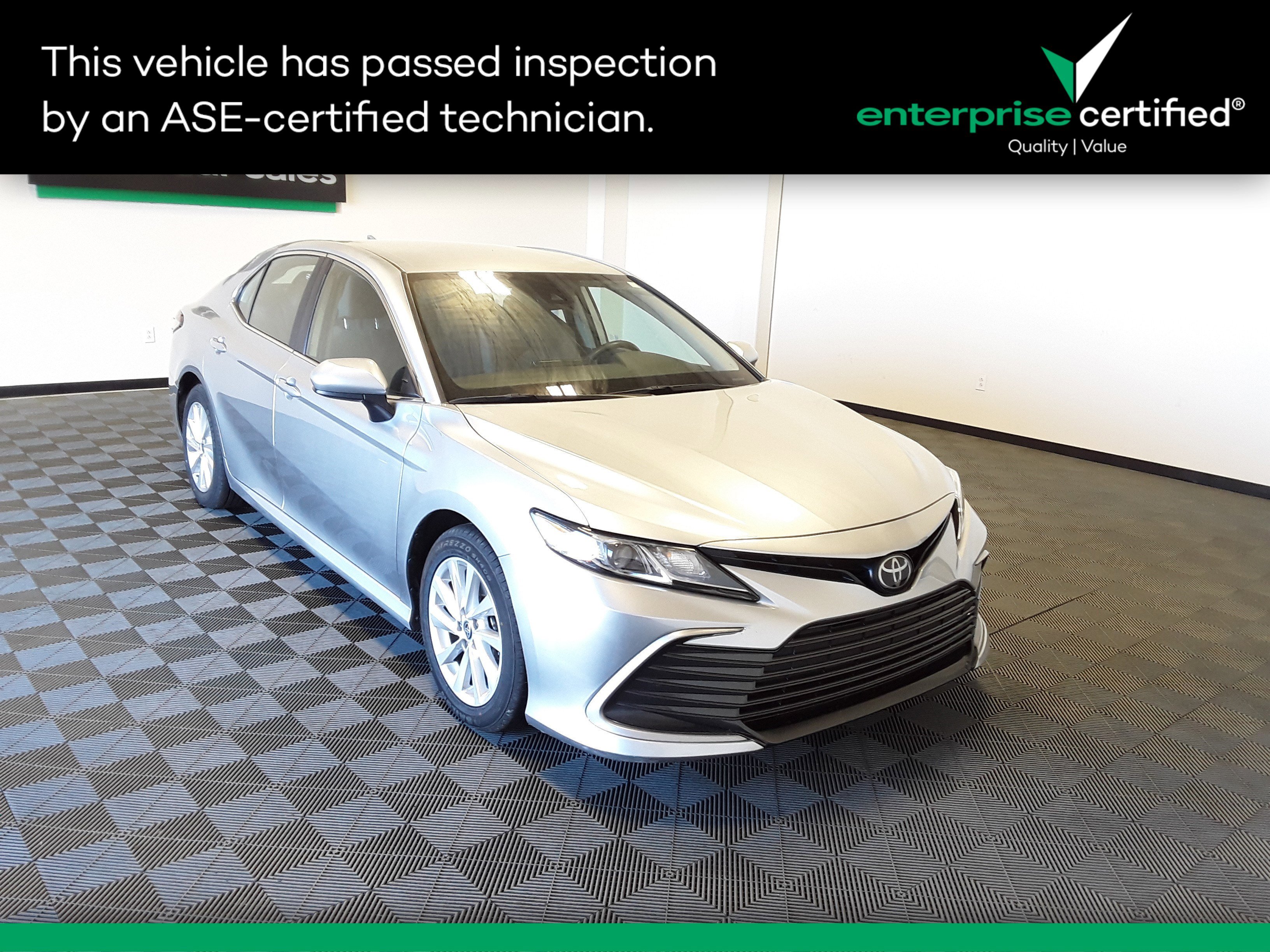 2023 Toyota Camry LE Auto