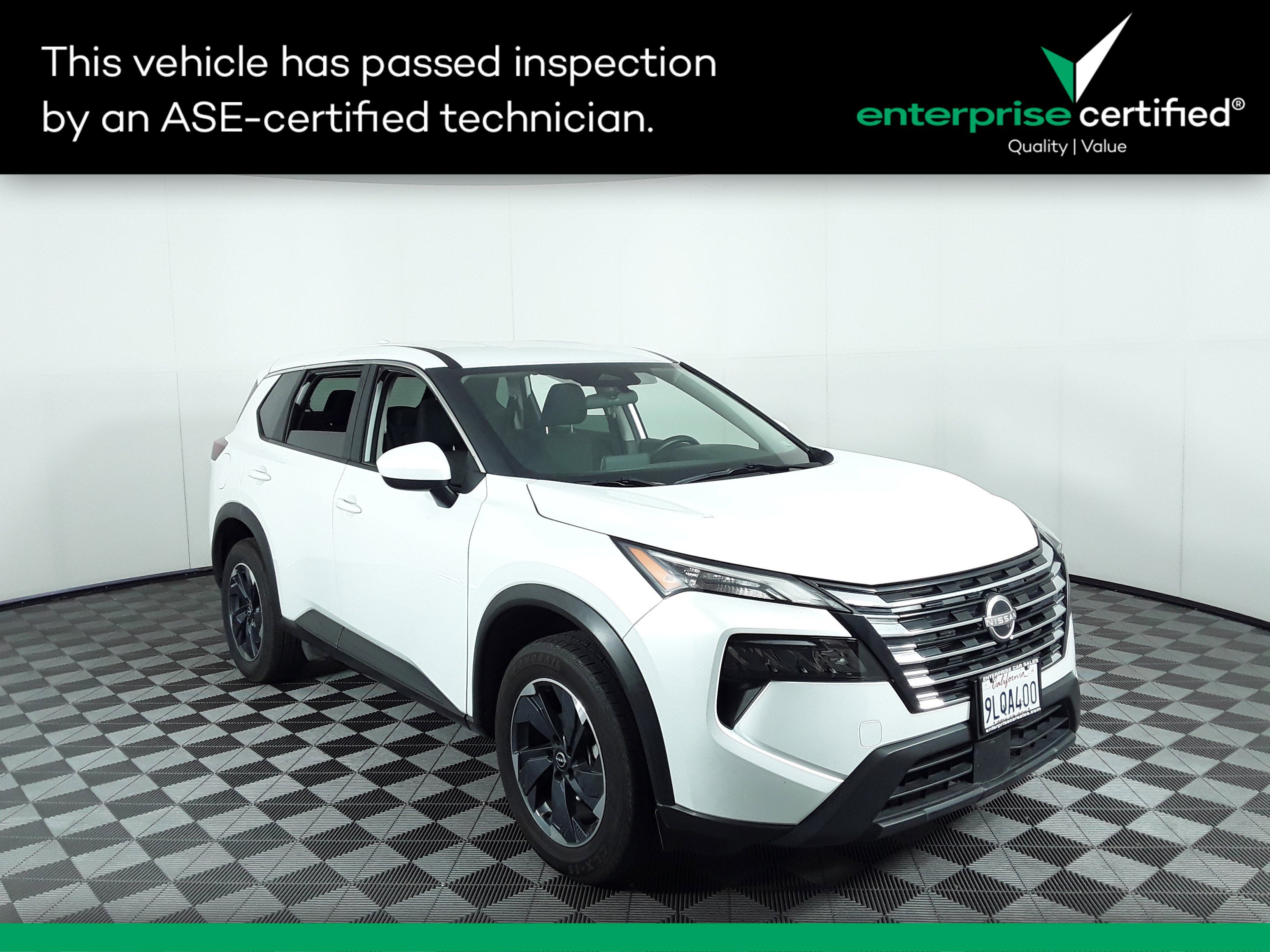 Used 2024 Nissan Rogue FWD SV