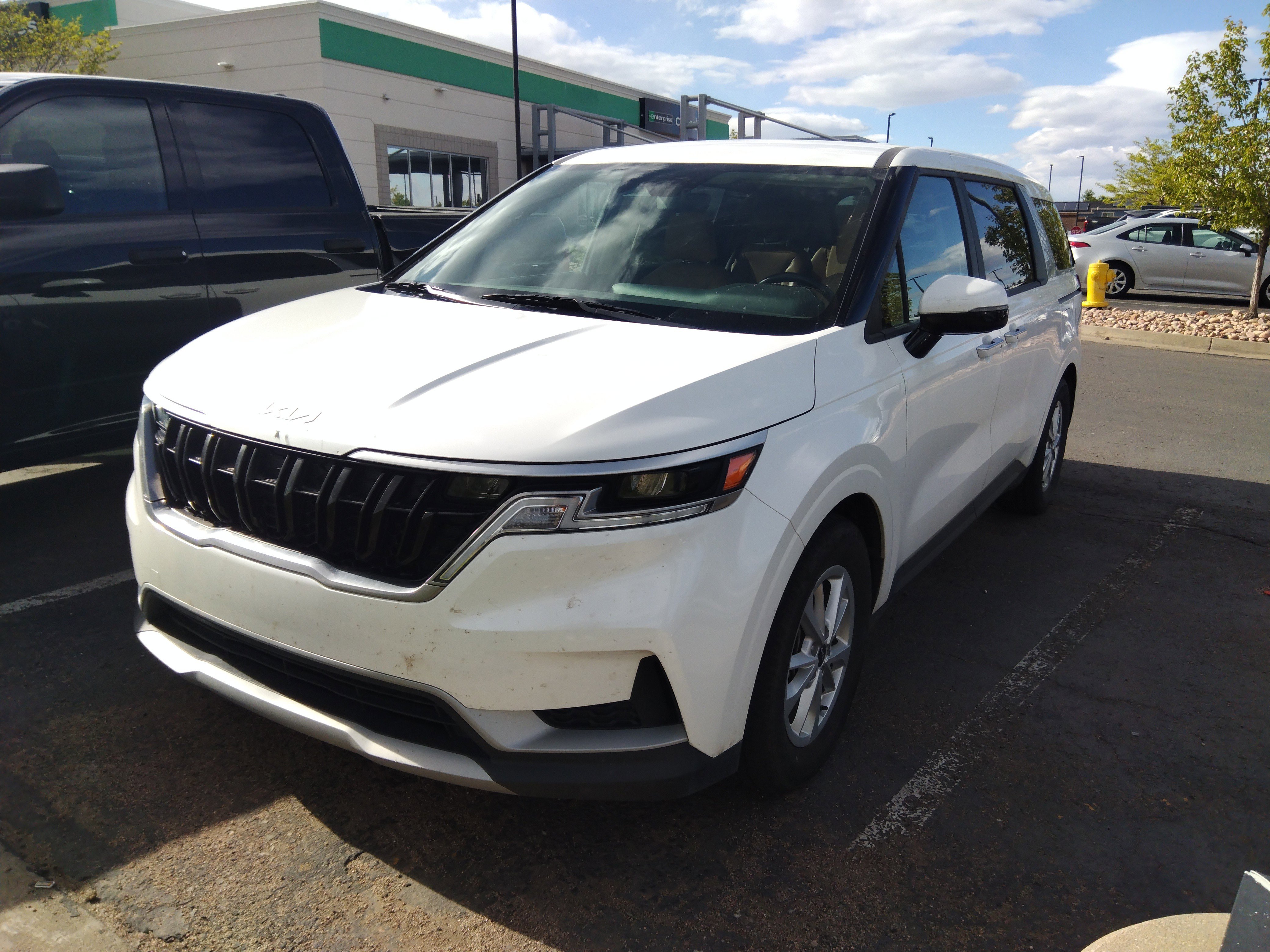 2024 Kia Carnival LX FWD w/Seat Pkg