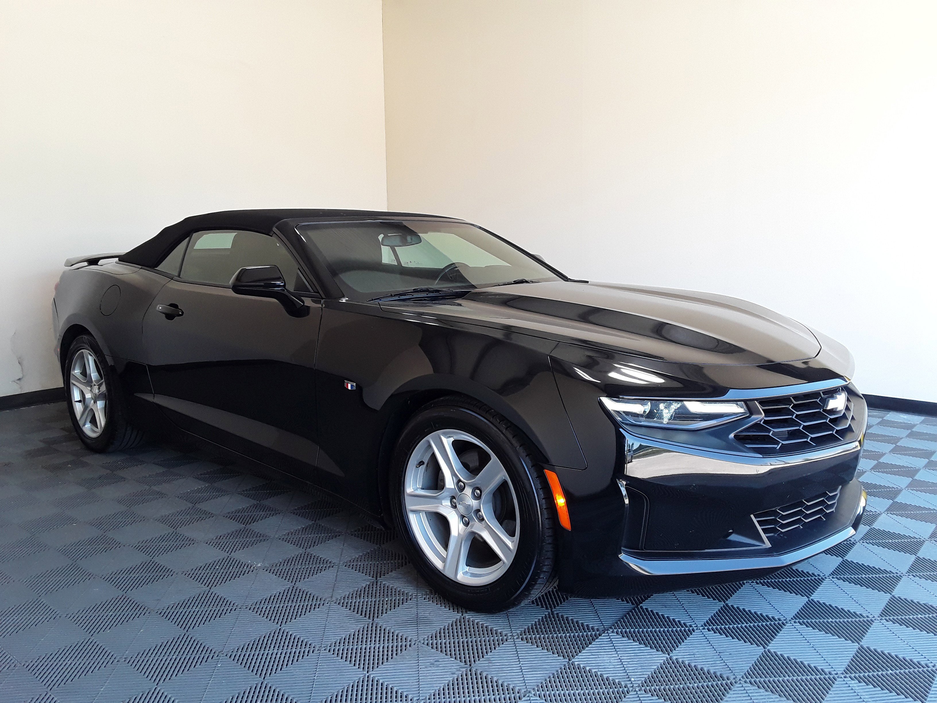 2023 Chevrolet Camaro 1LT 2dr Conv