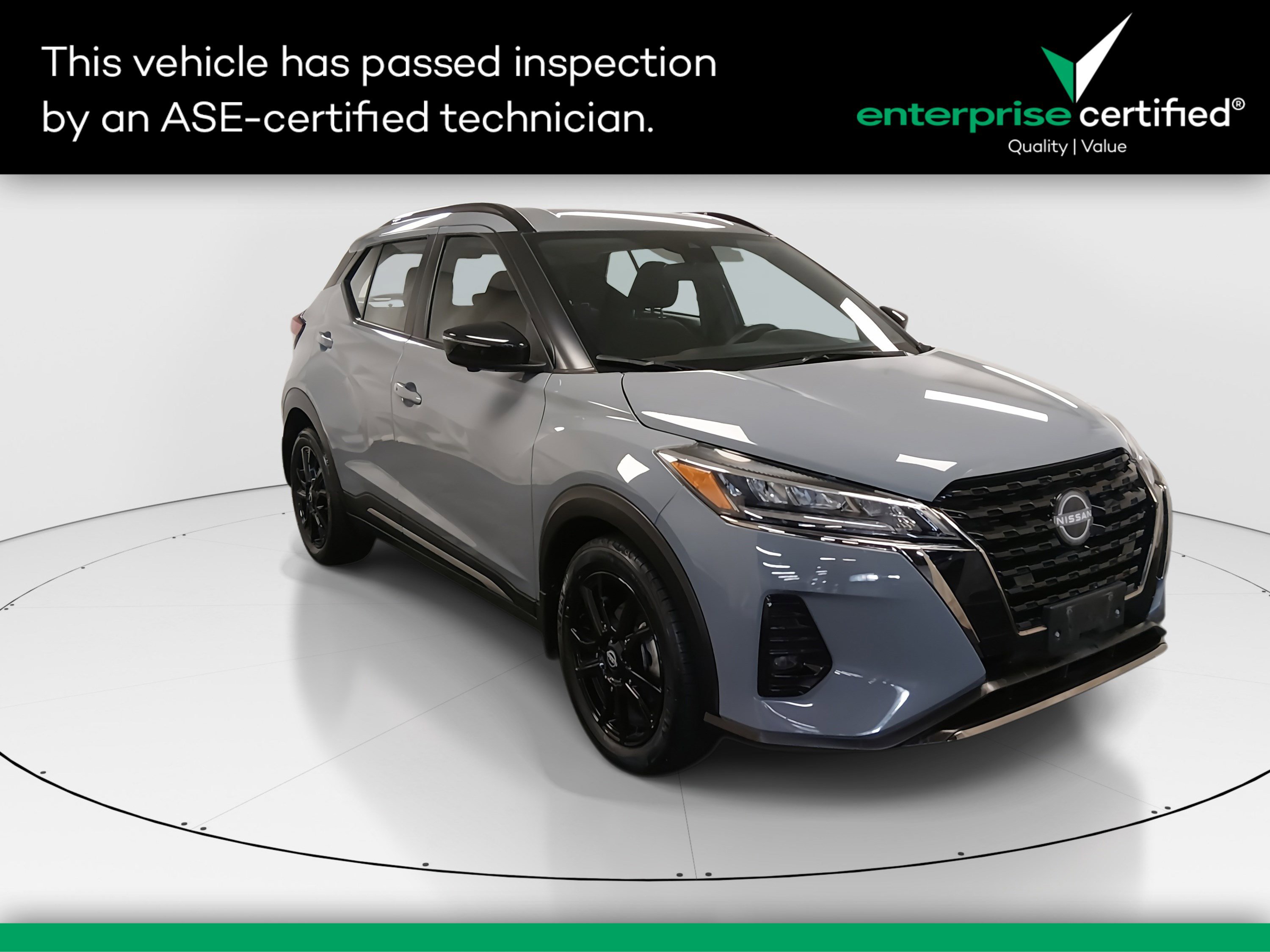 Used 2023 Nissan Kicks SR FWD