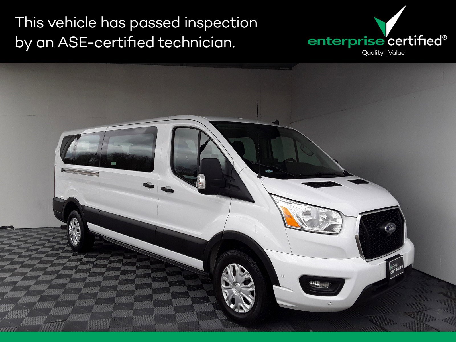 2022 Ford Transit Passenger Wagon T-350 148