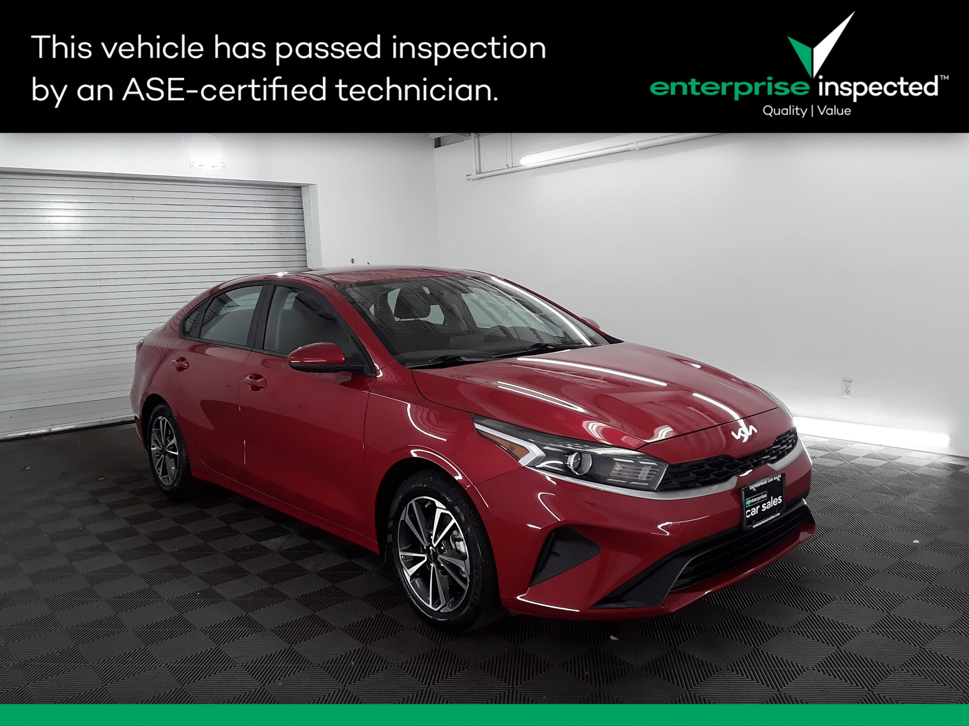 Used 2023 Kia Forte LXS IVT