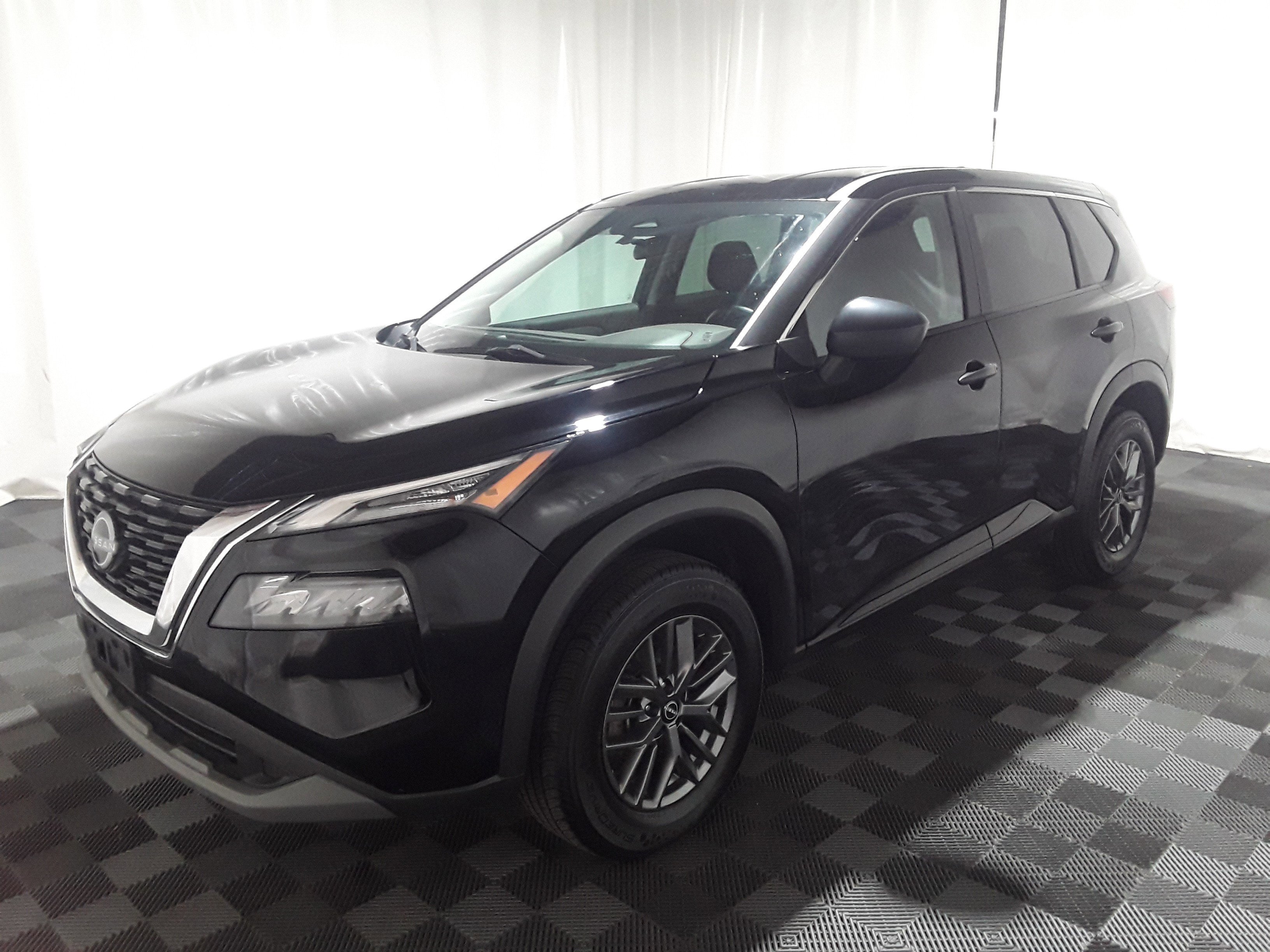 Image of Used 2023 Nissan Rogue AWD S