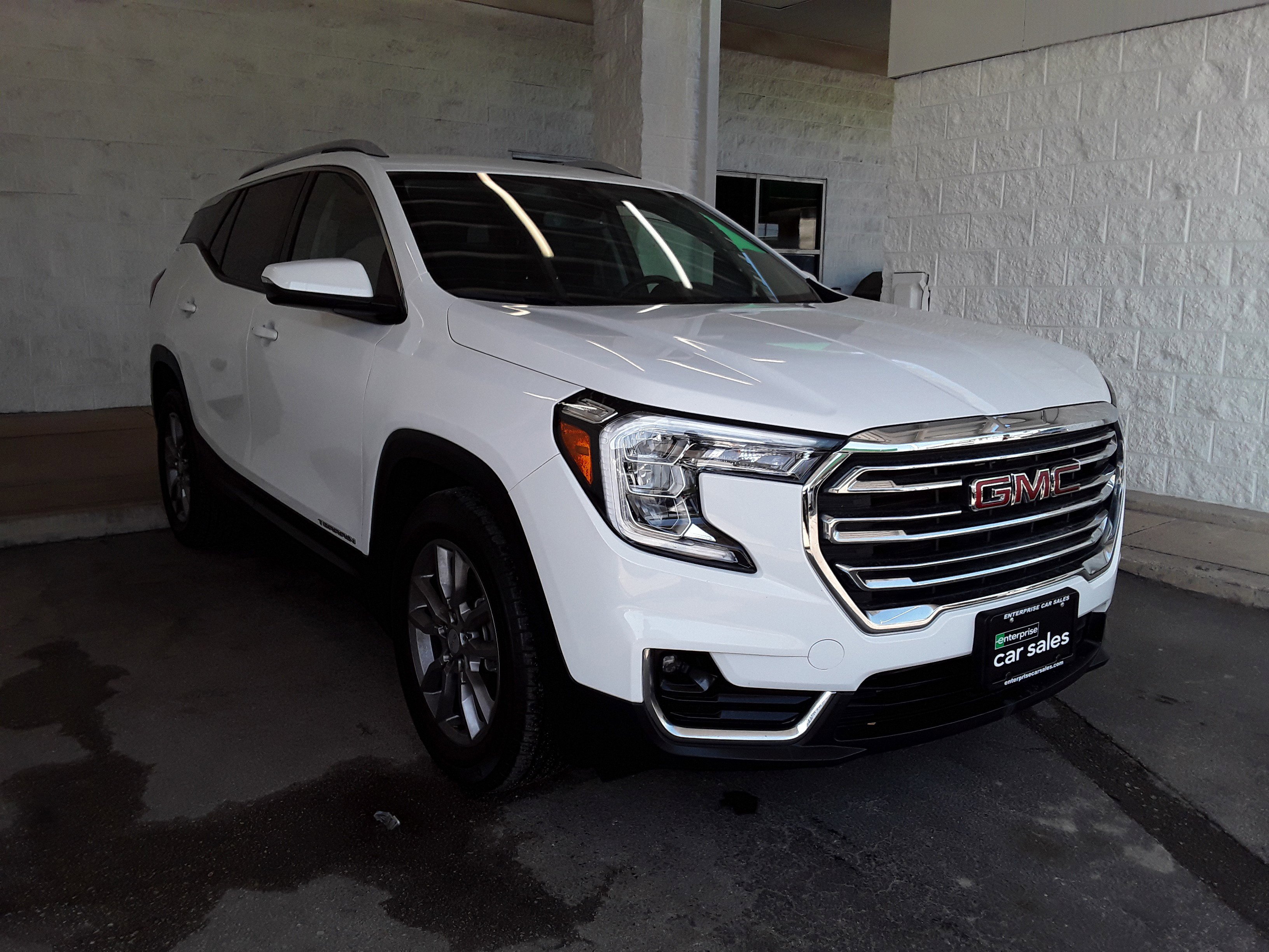 2024 GMC Terrain FWD 4dr SLT