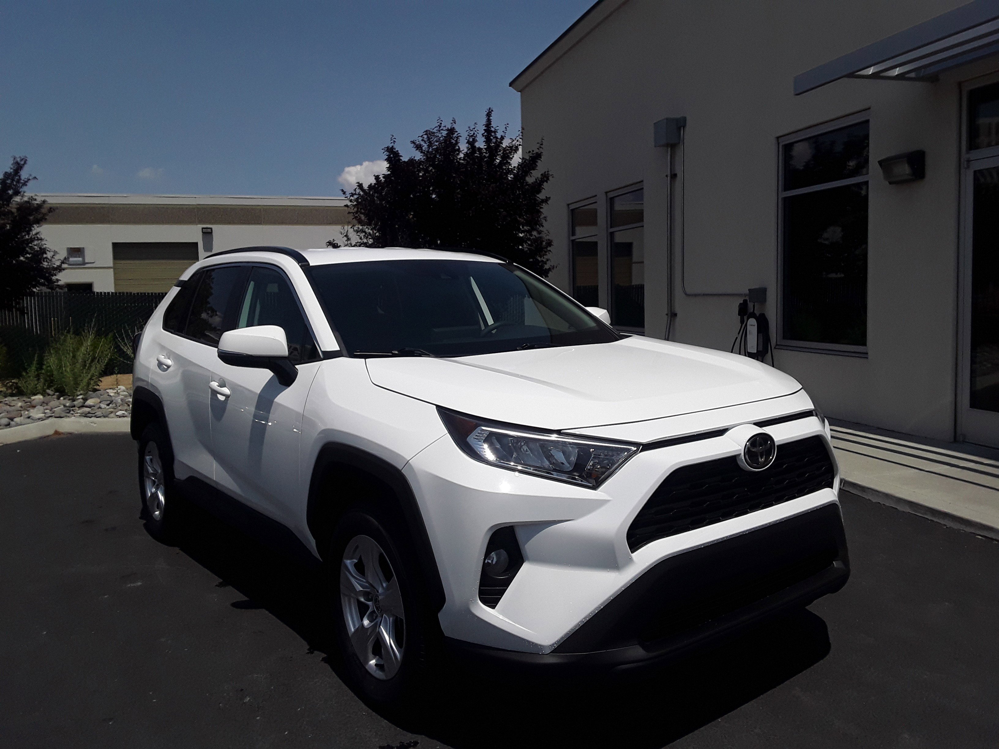 2021 Toyota RAV4 XLE AWD