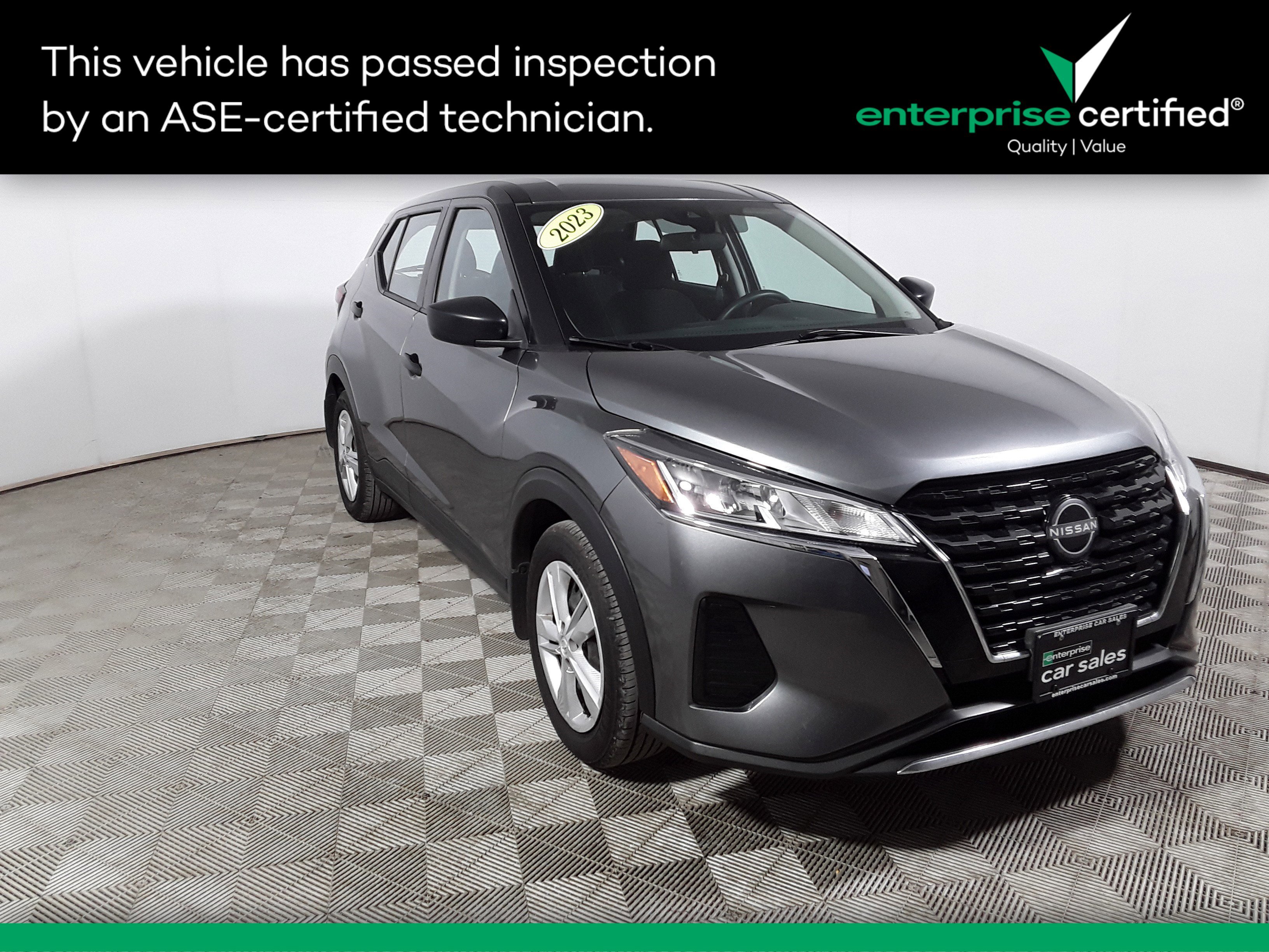 Used 2023 Nissan Kicks S FWD