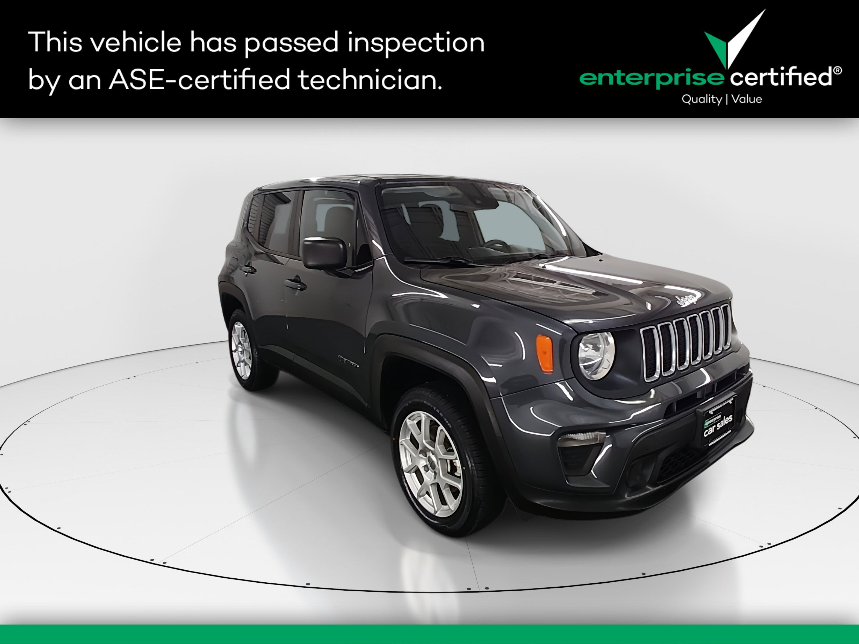 2023 Jeep Renegade Latitude's photo