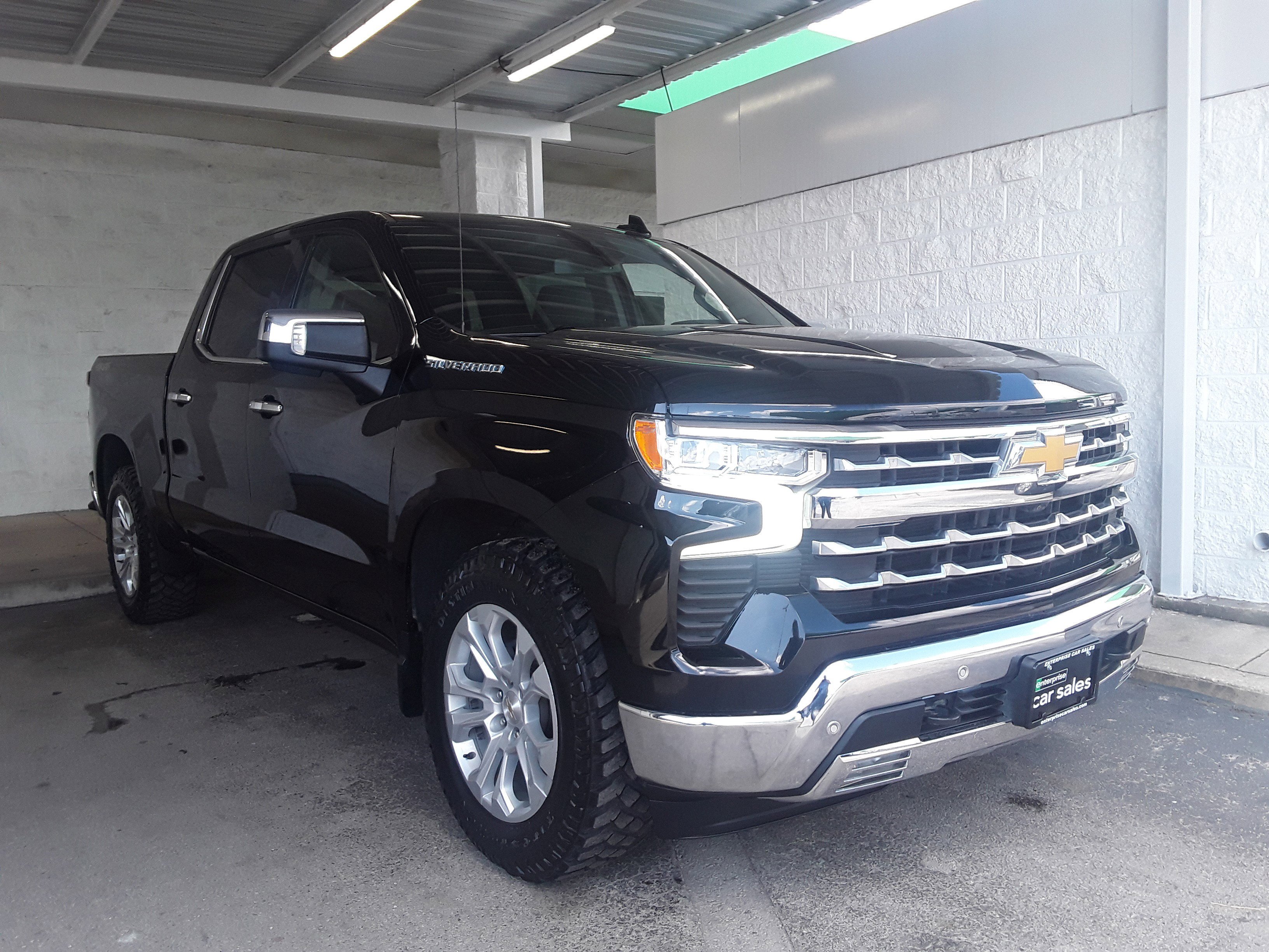 Used 2023 Chevrolet Silverado 1500 4WD Crew Cab 147" LTZ