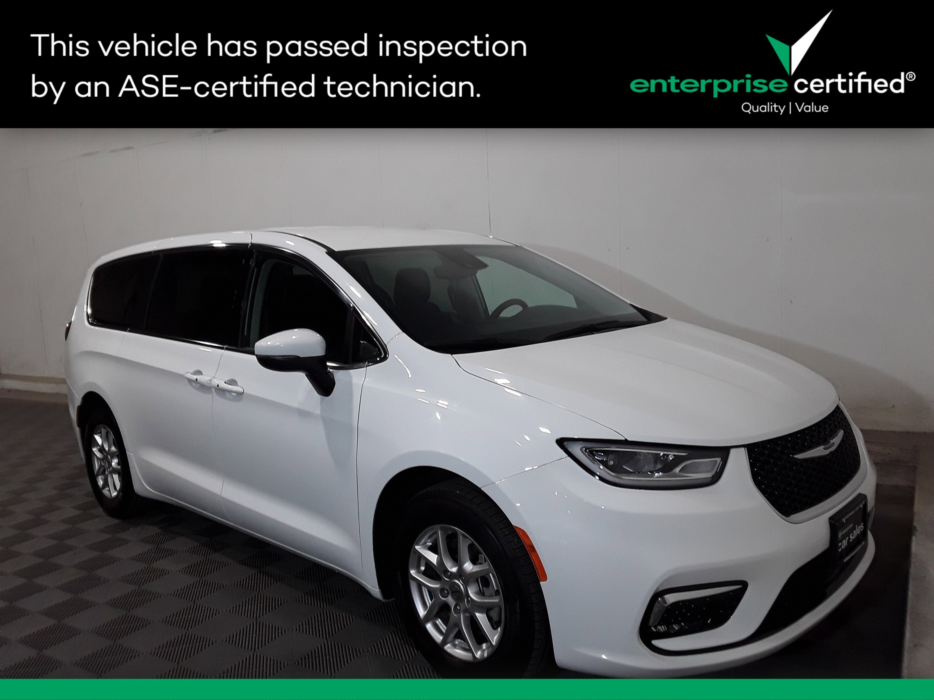 2023 Chrysler Pacifica Touring L FWD