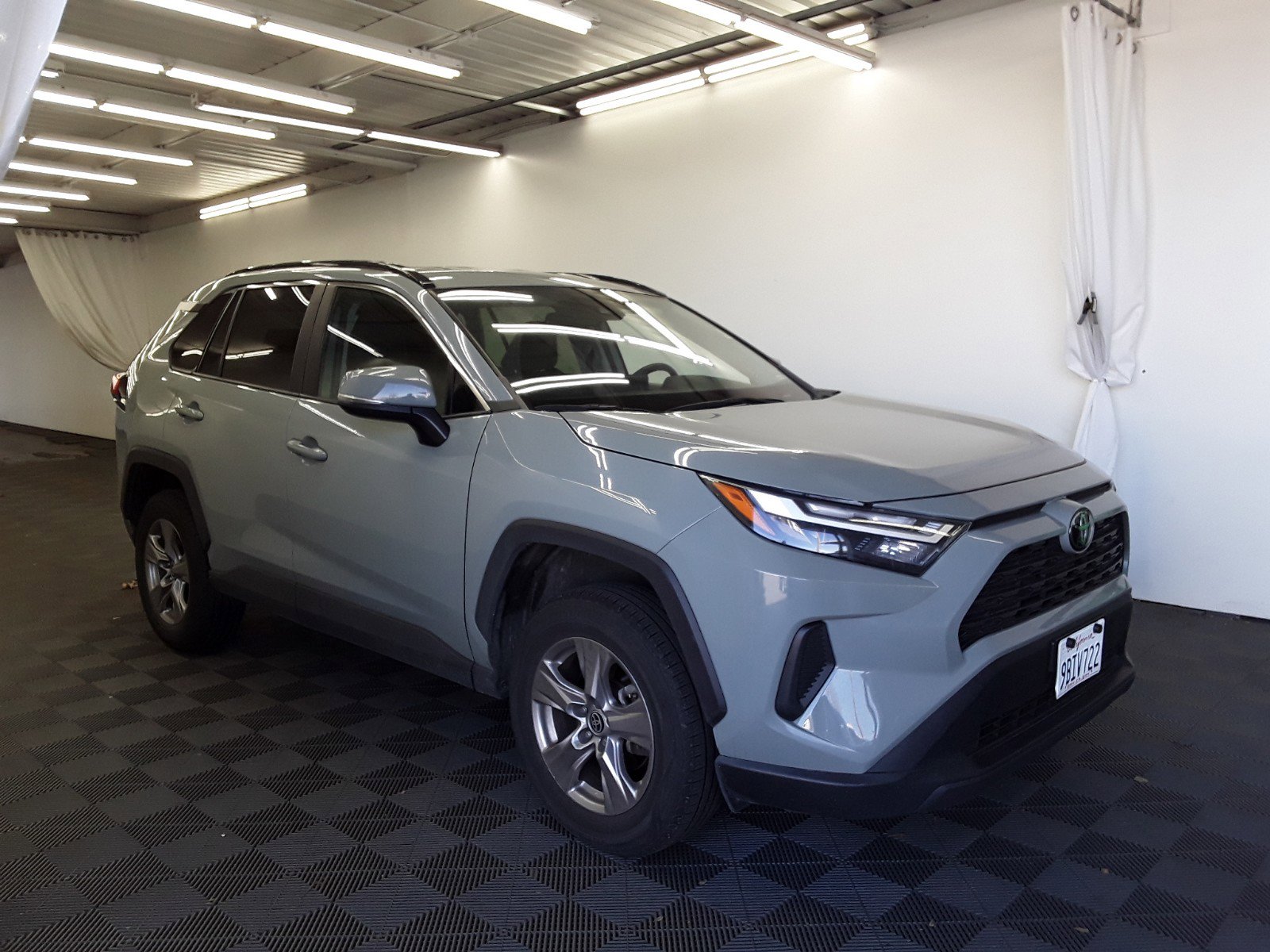 2022 Toyota RAV4 XLE FWD