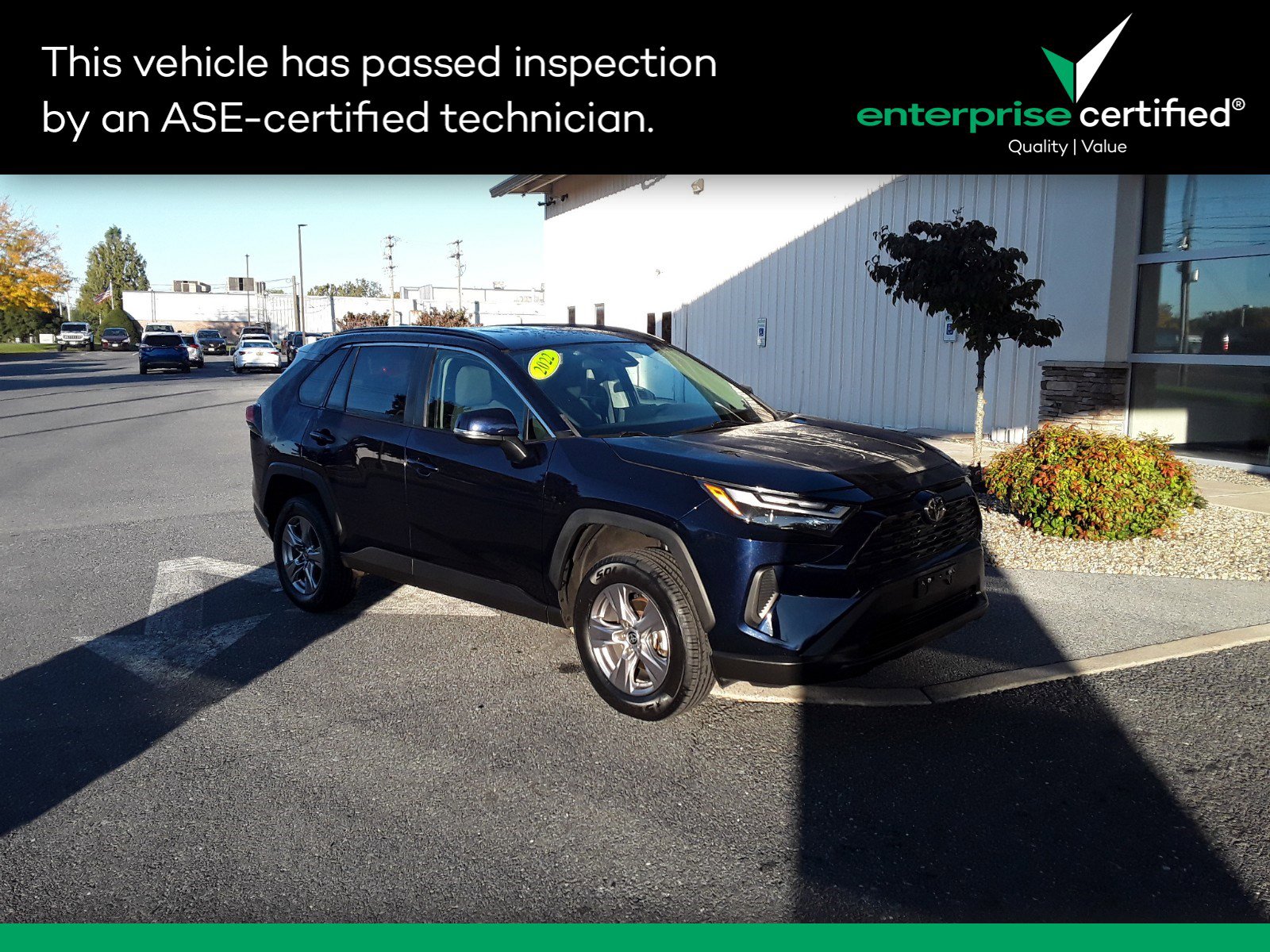 Used 2022 Toyota RAV4 XLE AWD