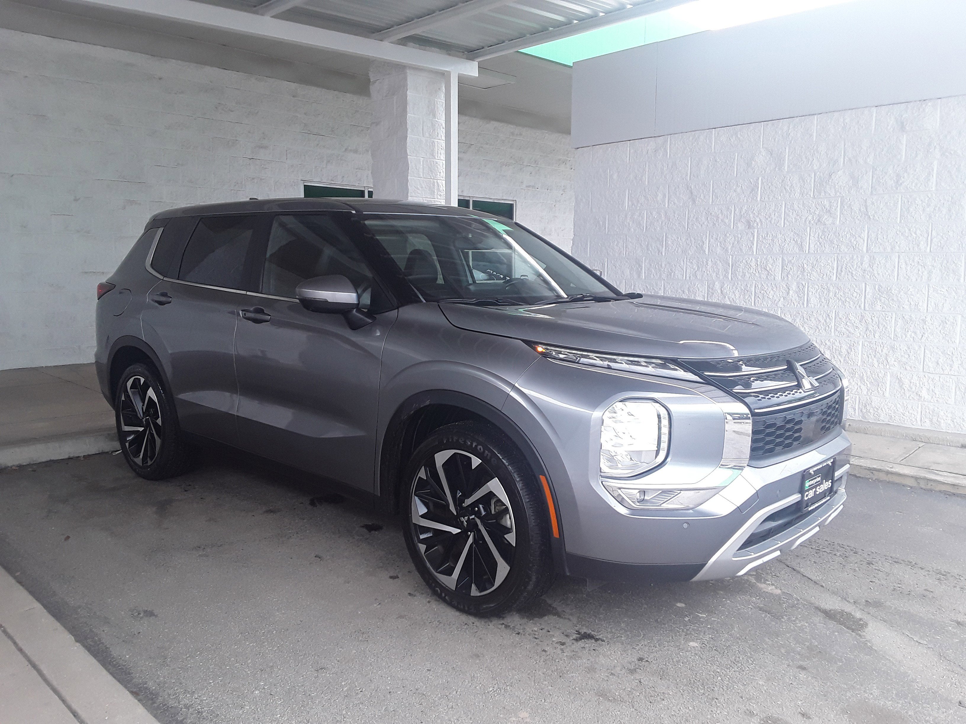 2024 Mitsubishi Outlander SE FWD