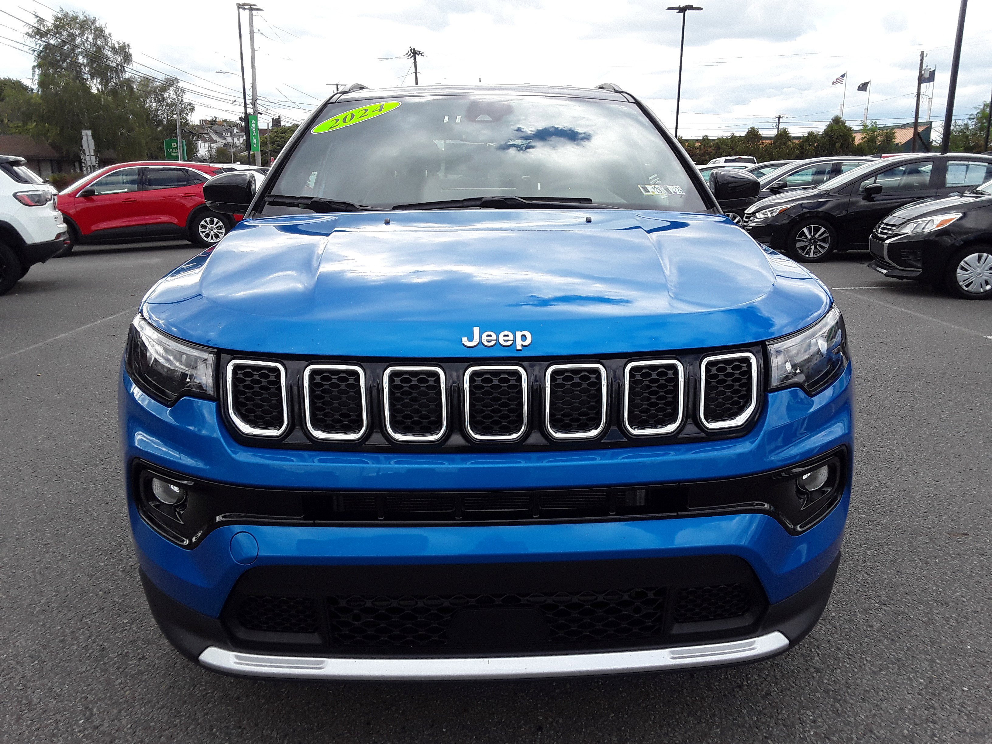 Image of Used 2024 Jeep Compass Limited 4x4