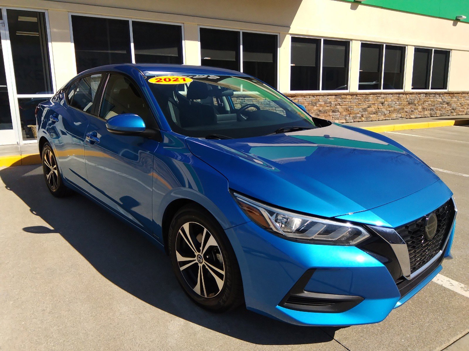 2021 Nissan Sentra SV CVT