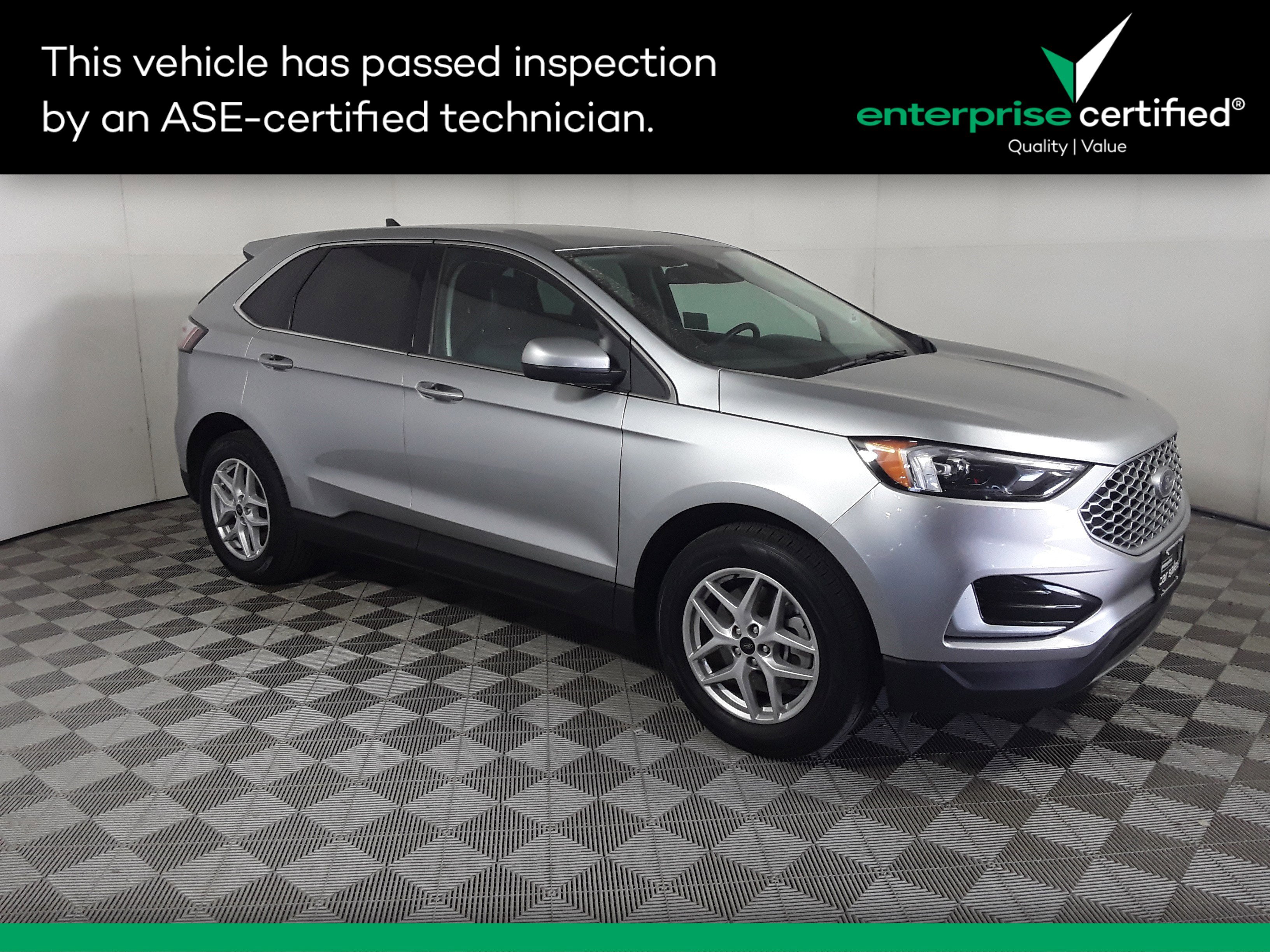 Used 2023 Ford Edge SEL AWD