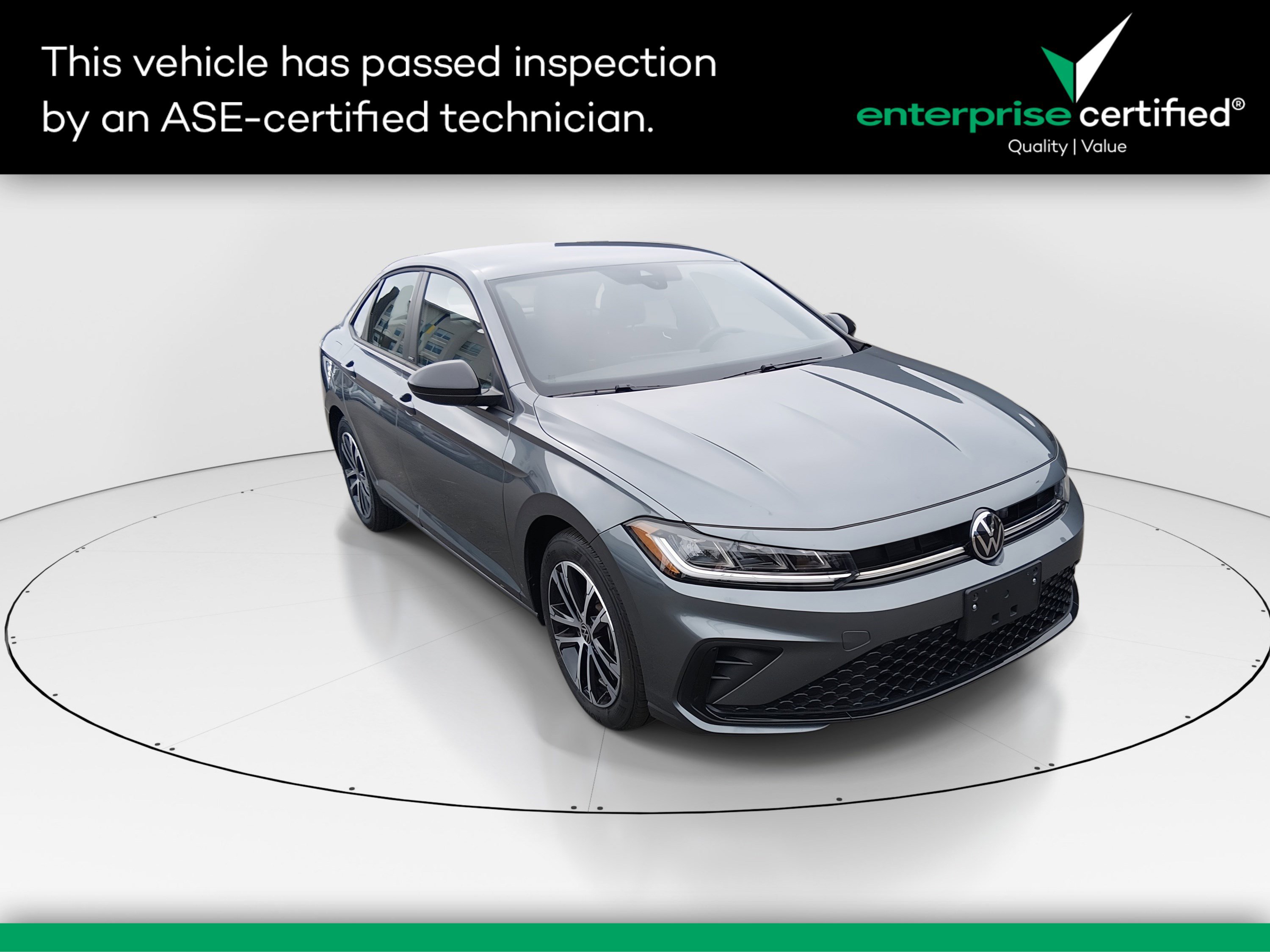 2025 Volkswagen Jetta Sport's photo