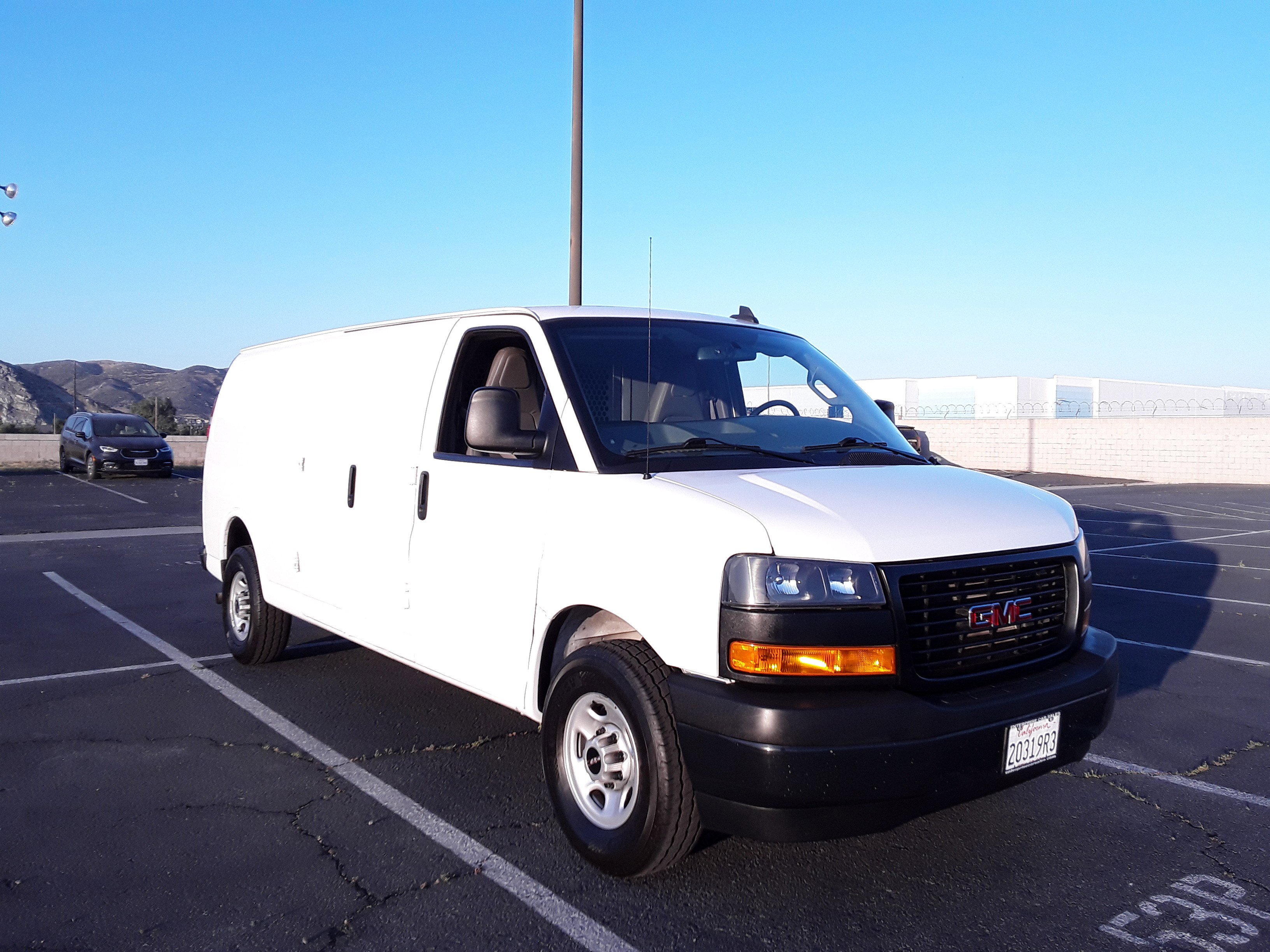 2023 GMC Savana Cargo Van RWD 3500 155