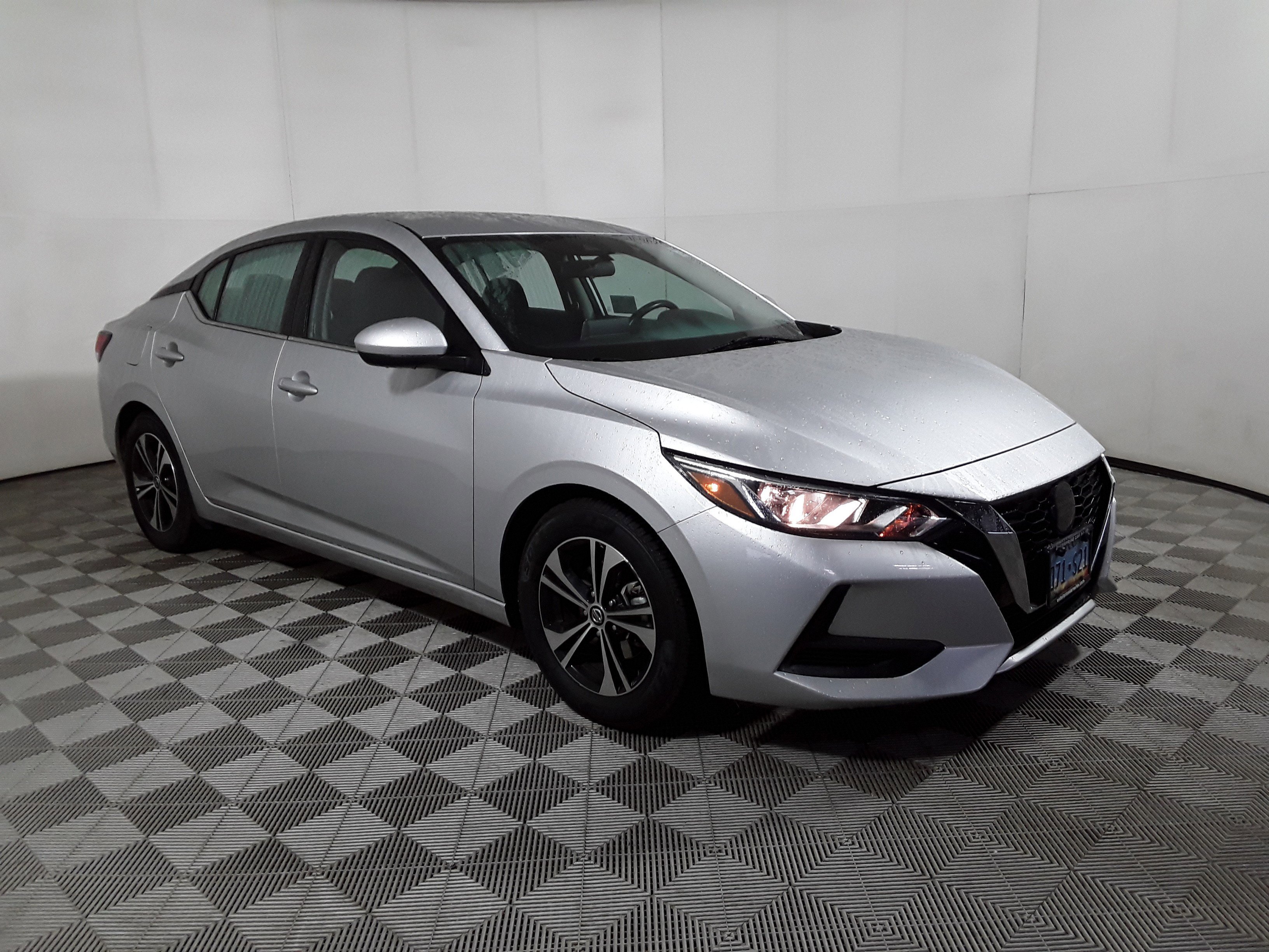 2021 Nissan Sentra SV CVT