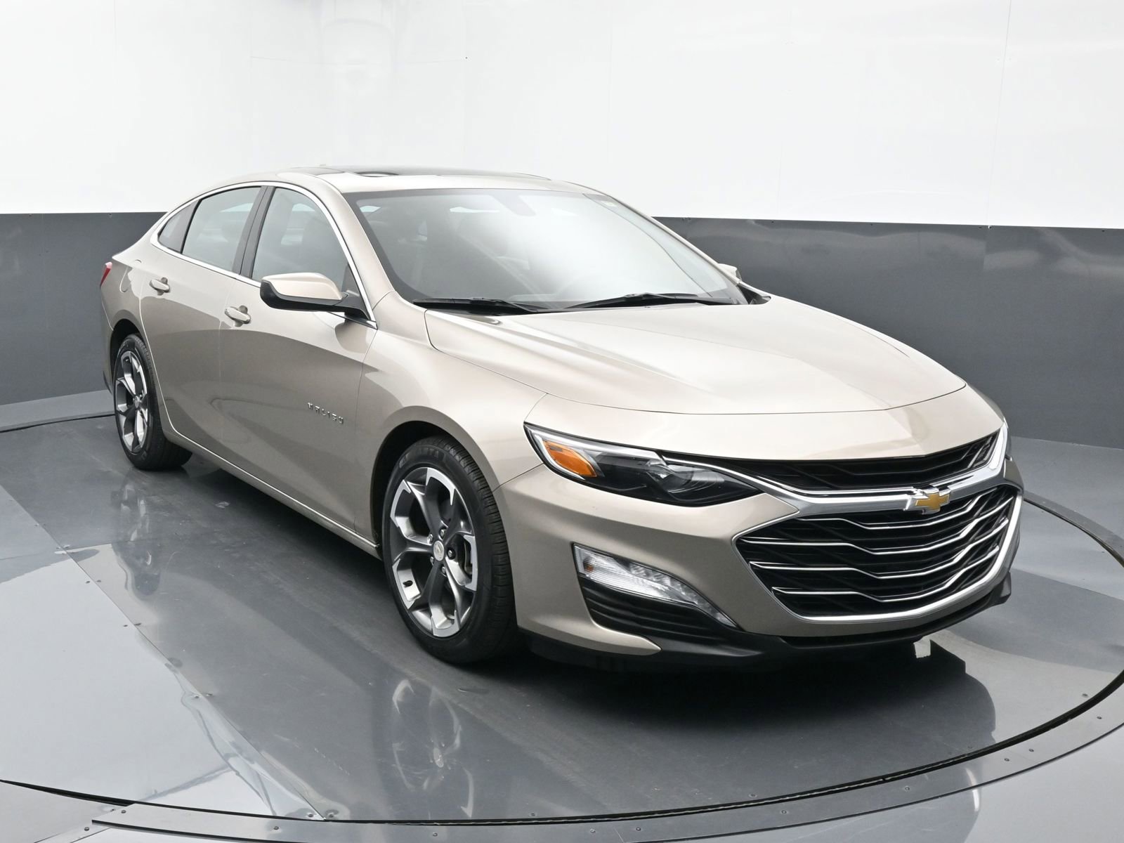 2022 Chevrolet Malibu 4dr Sdn LT