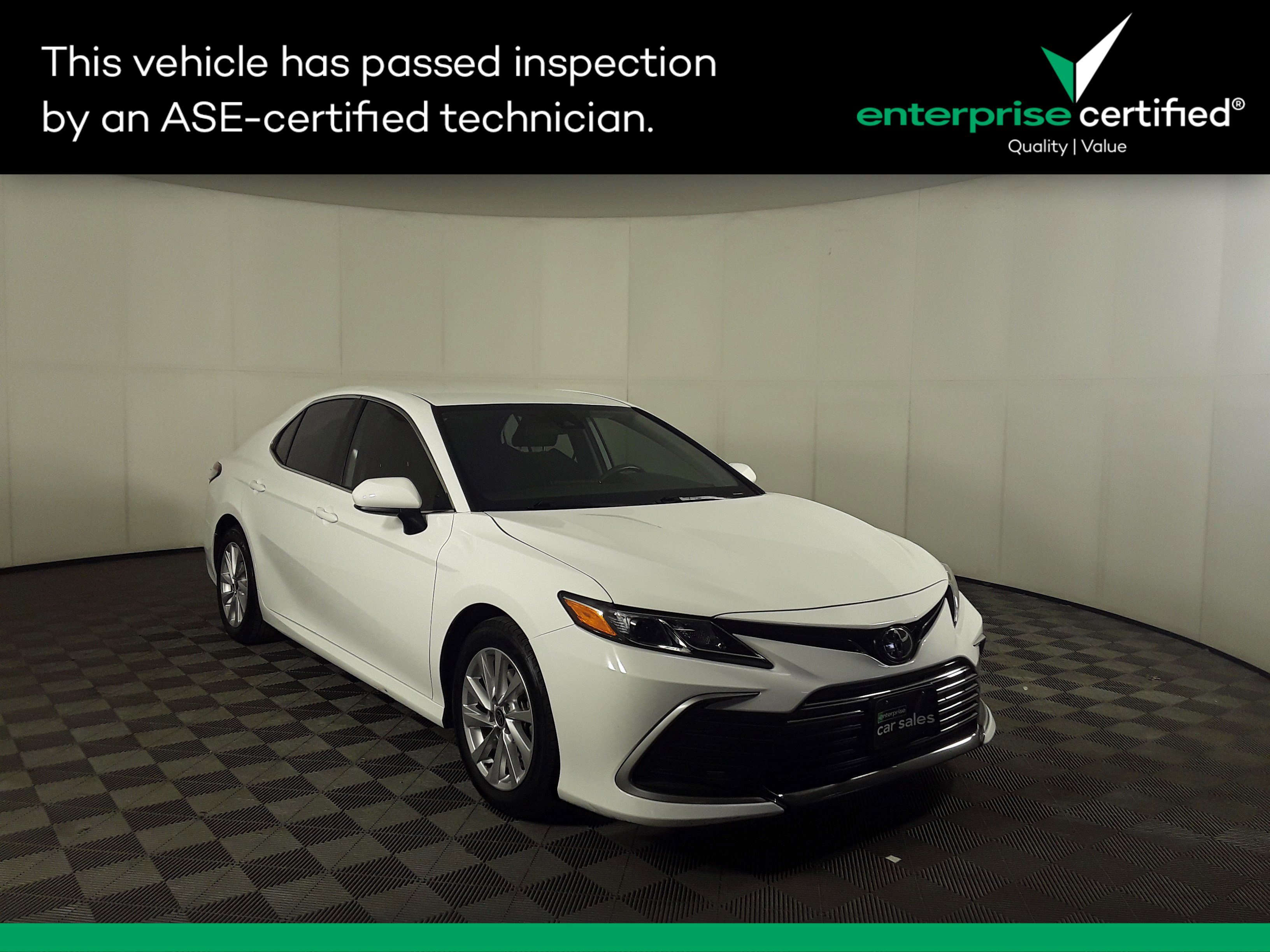 2023 Toyota Camry LE Auto