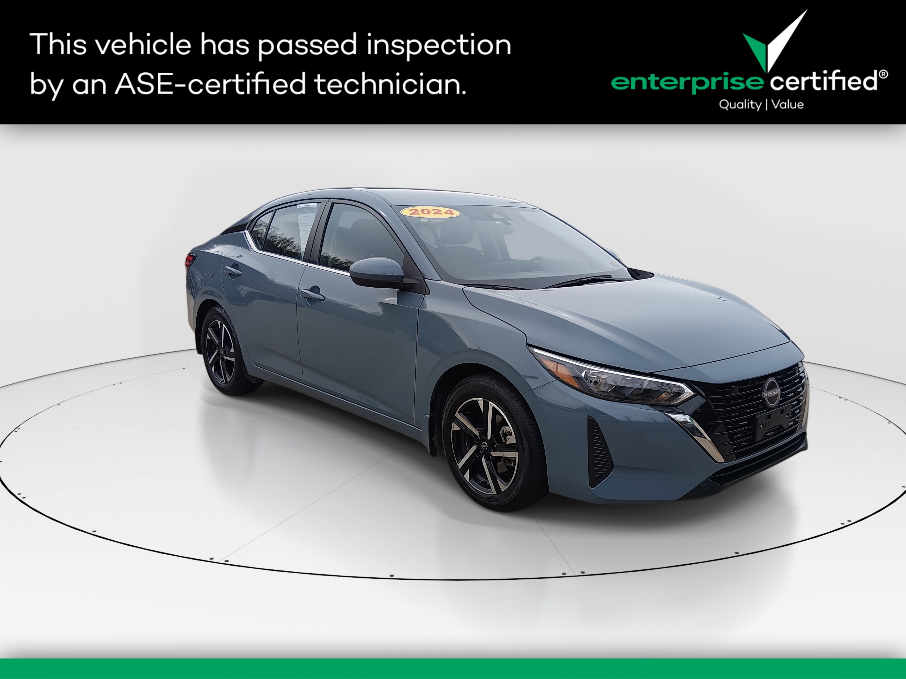 2024 Nissan Sentra SV's photo