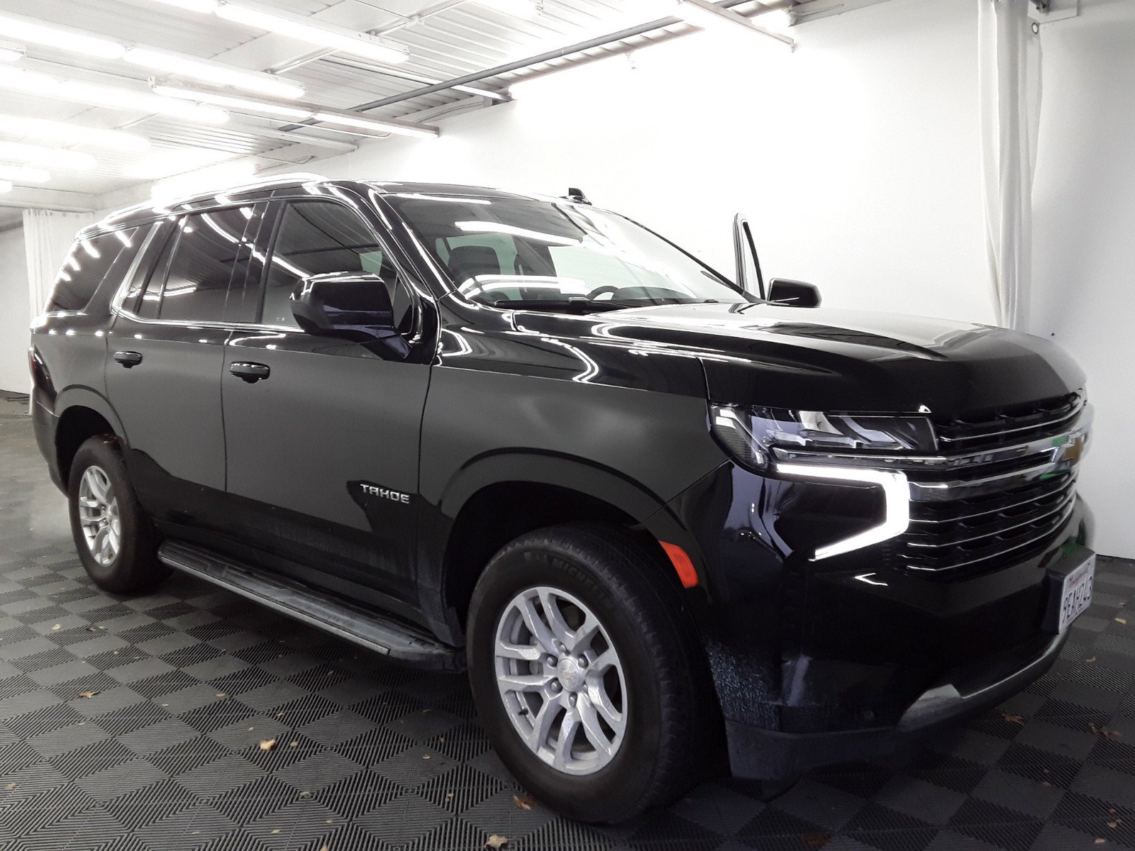 2023 Chevrolet Tahoe 2WD 4dr LT