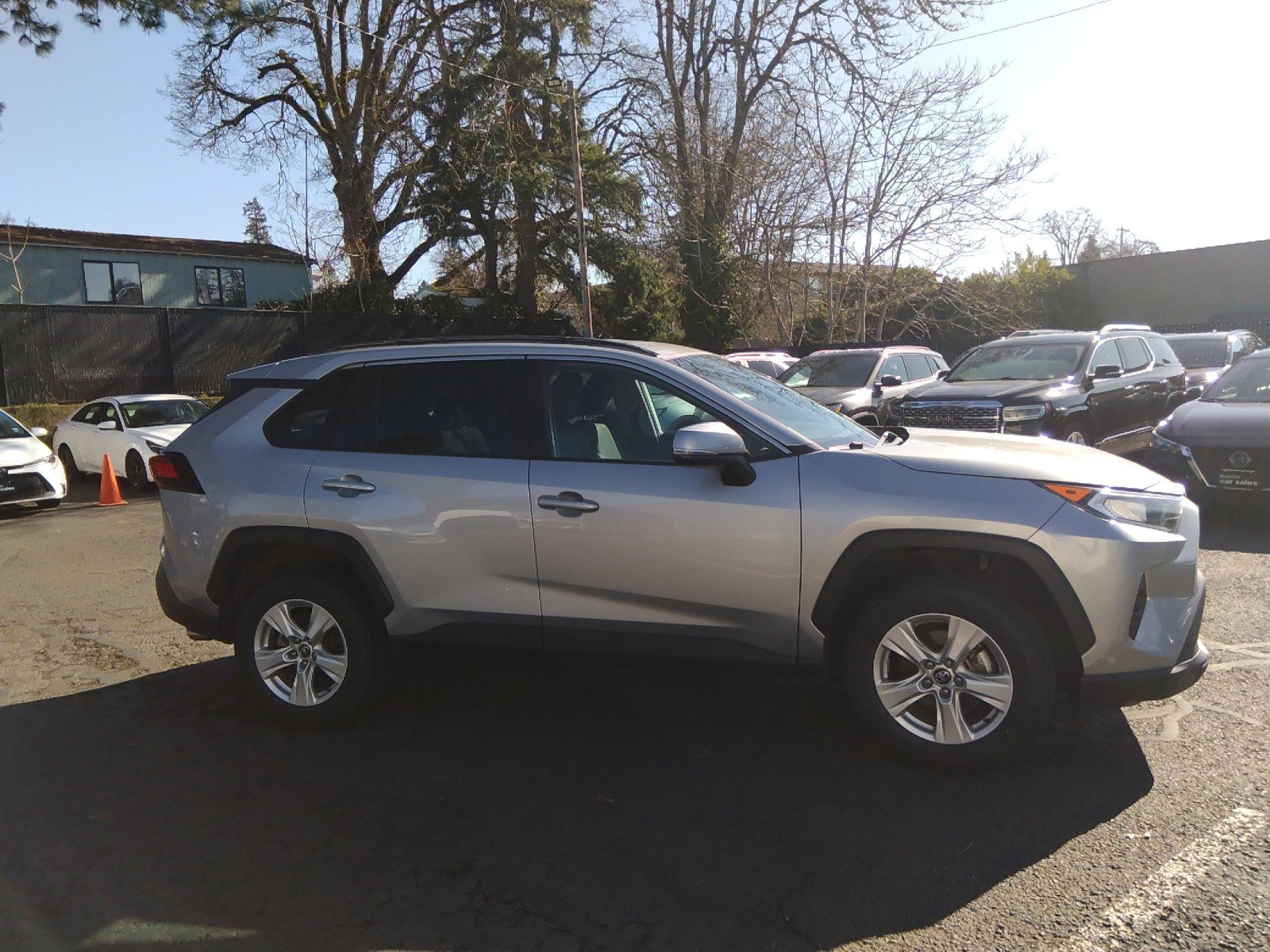 2021 Toyota RAV4 XLE AWD