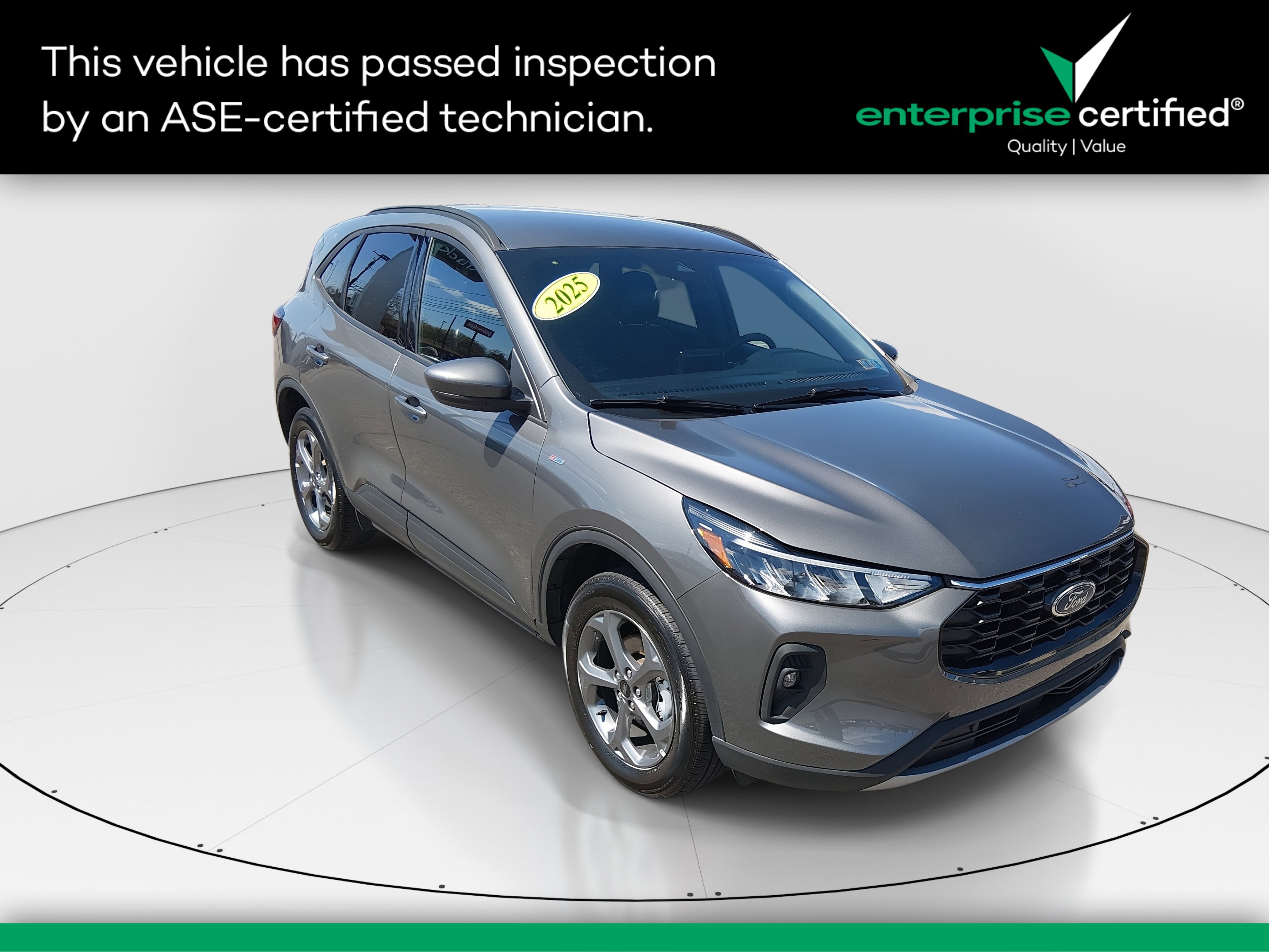 Used 2025 Ford Escape ST-Line Select AWD