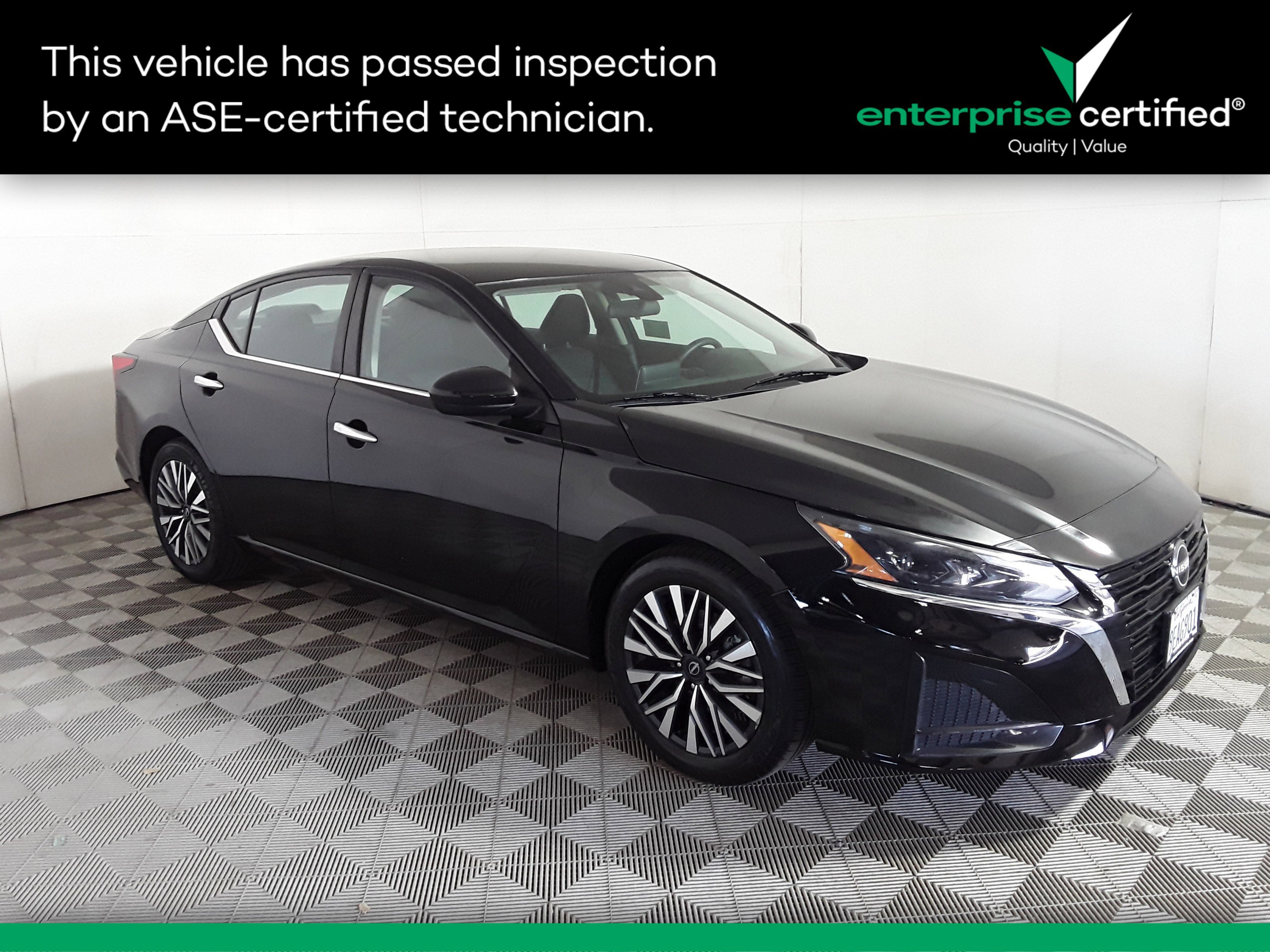 2023 Nissan Altima SV