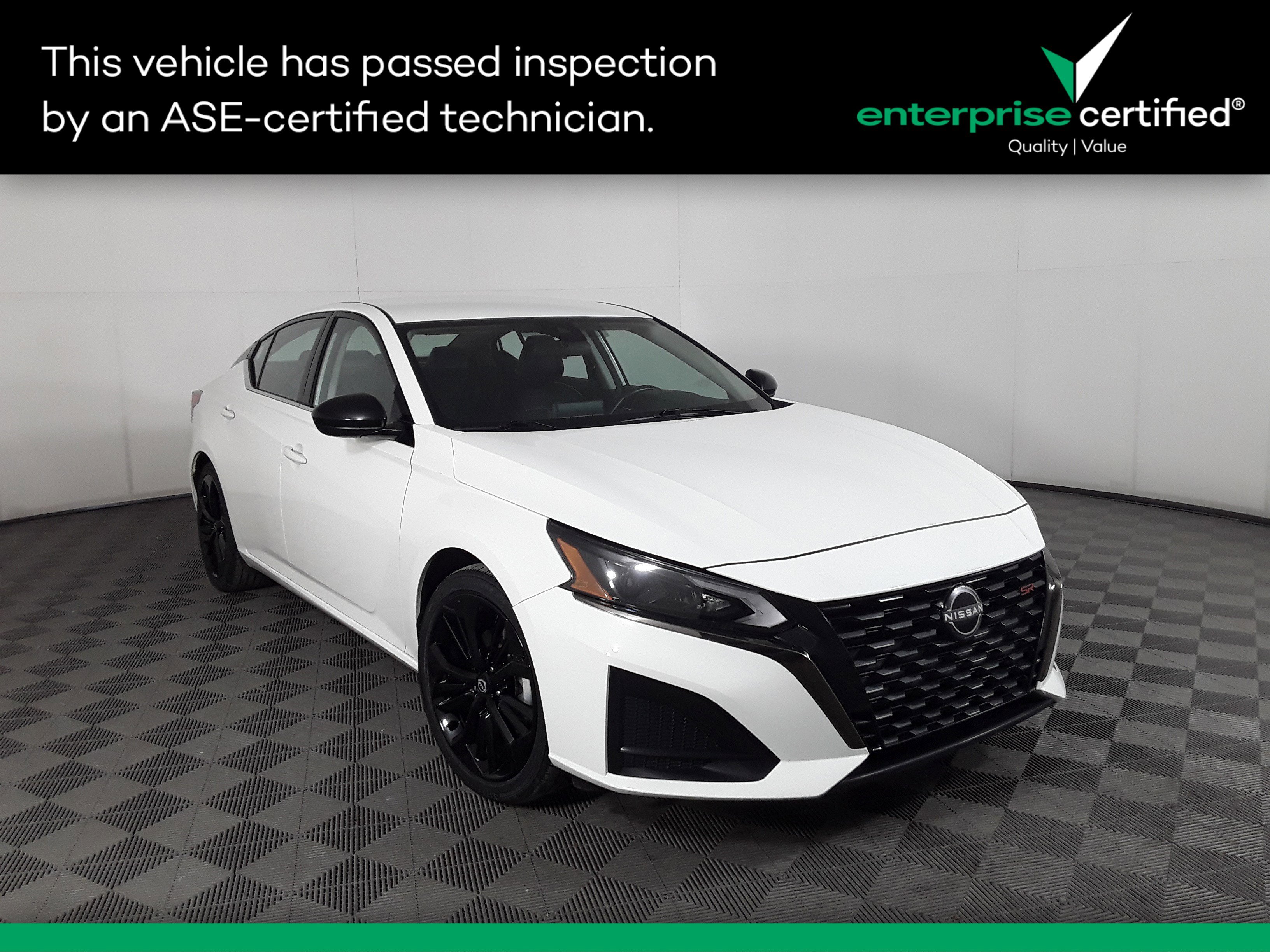 Used 2023 Nissan Altima 2.5 SR Sedan