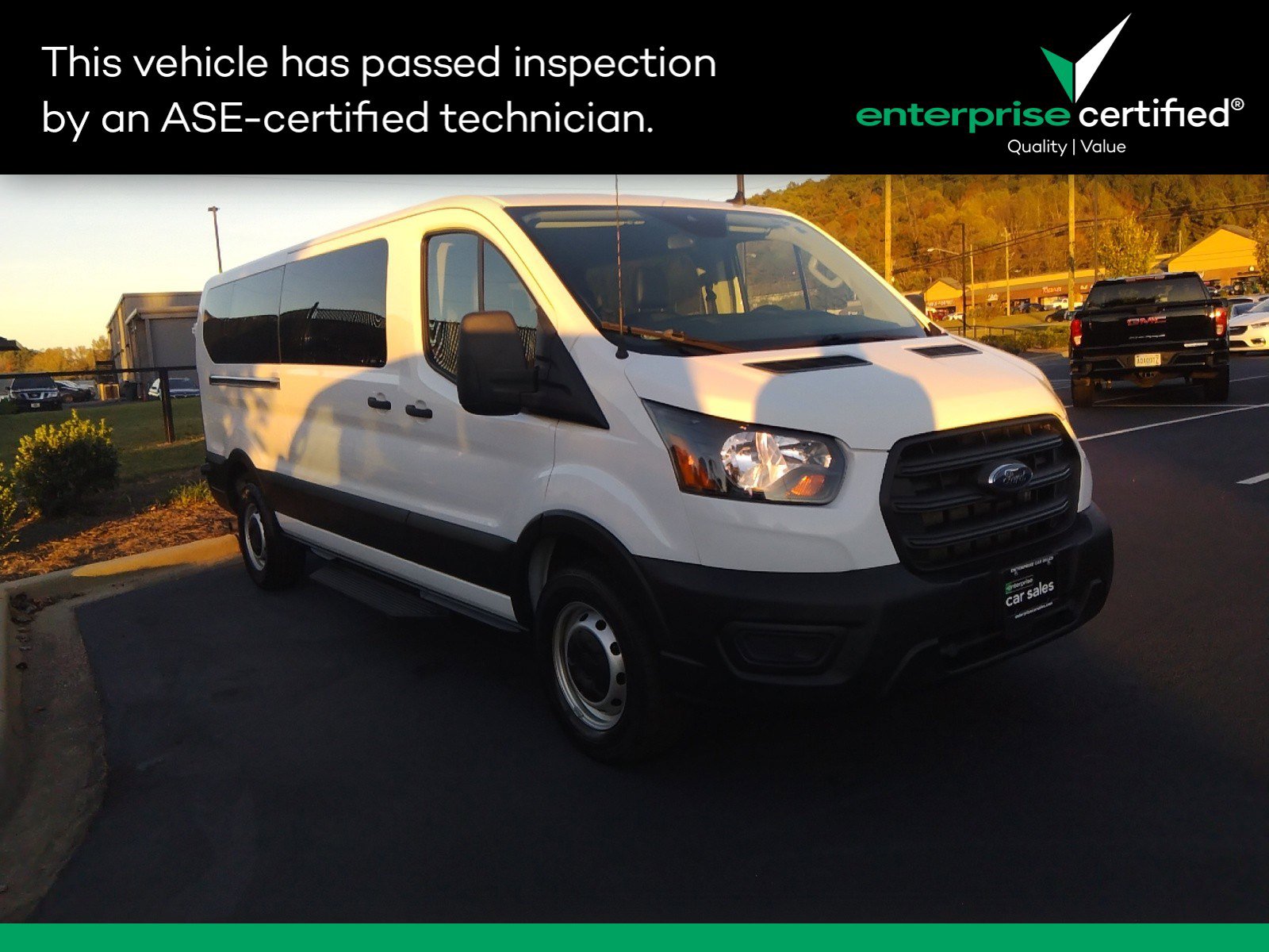 2020 Ford Transit Passenger Wagon T-350 148