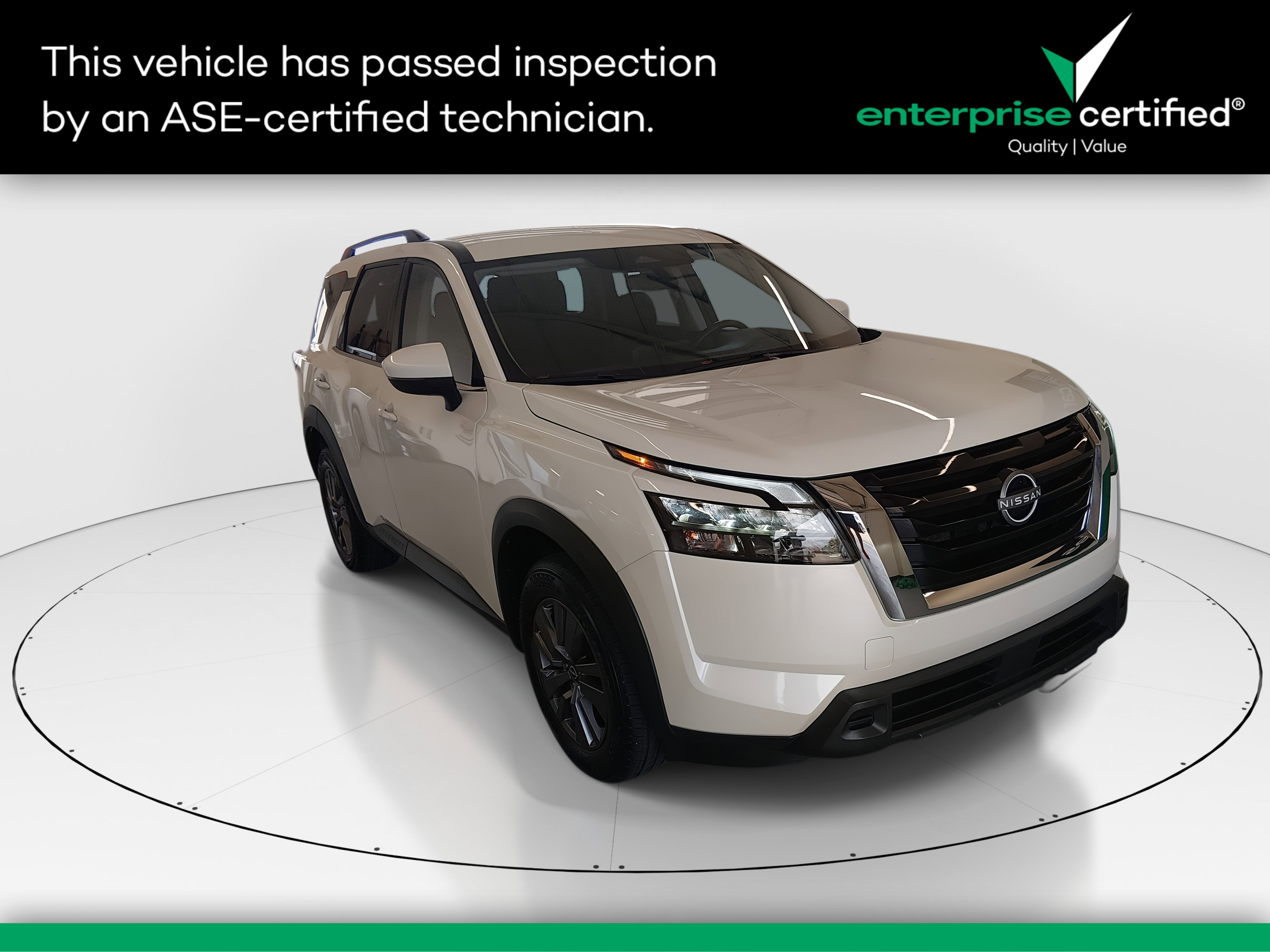 Used 2024 Nissan Pathfinder SV 4WD