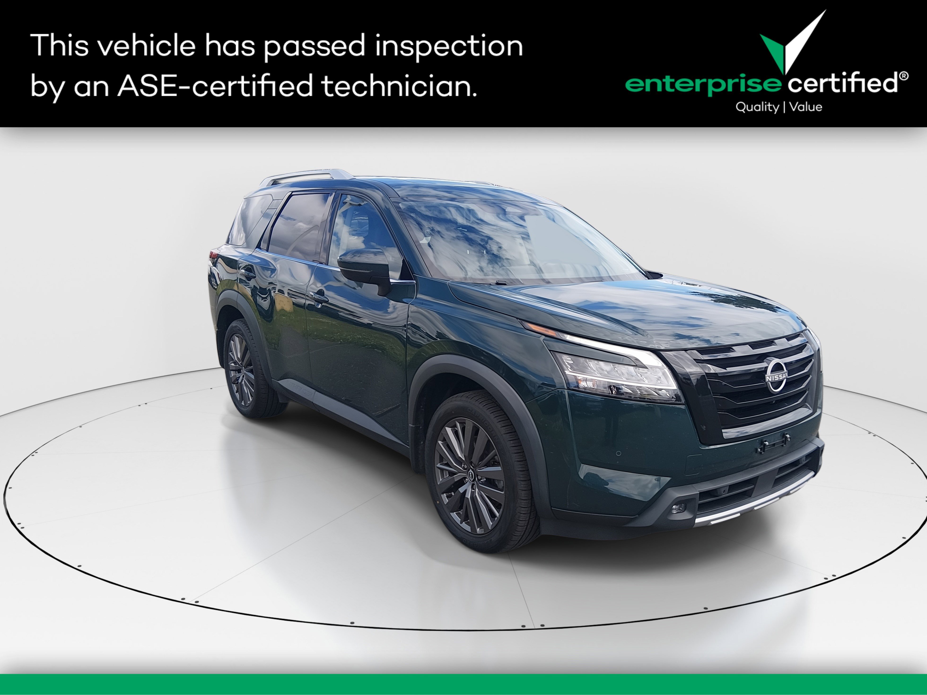 Used 2022 Nissan Pathfinder SL 2WD